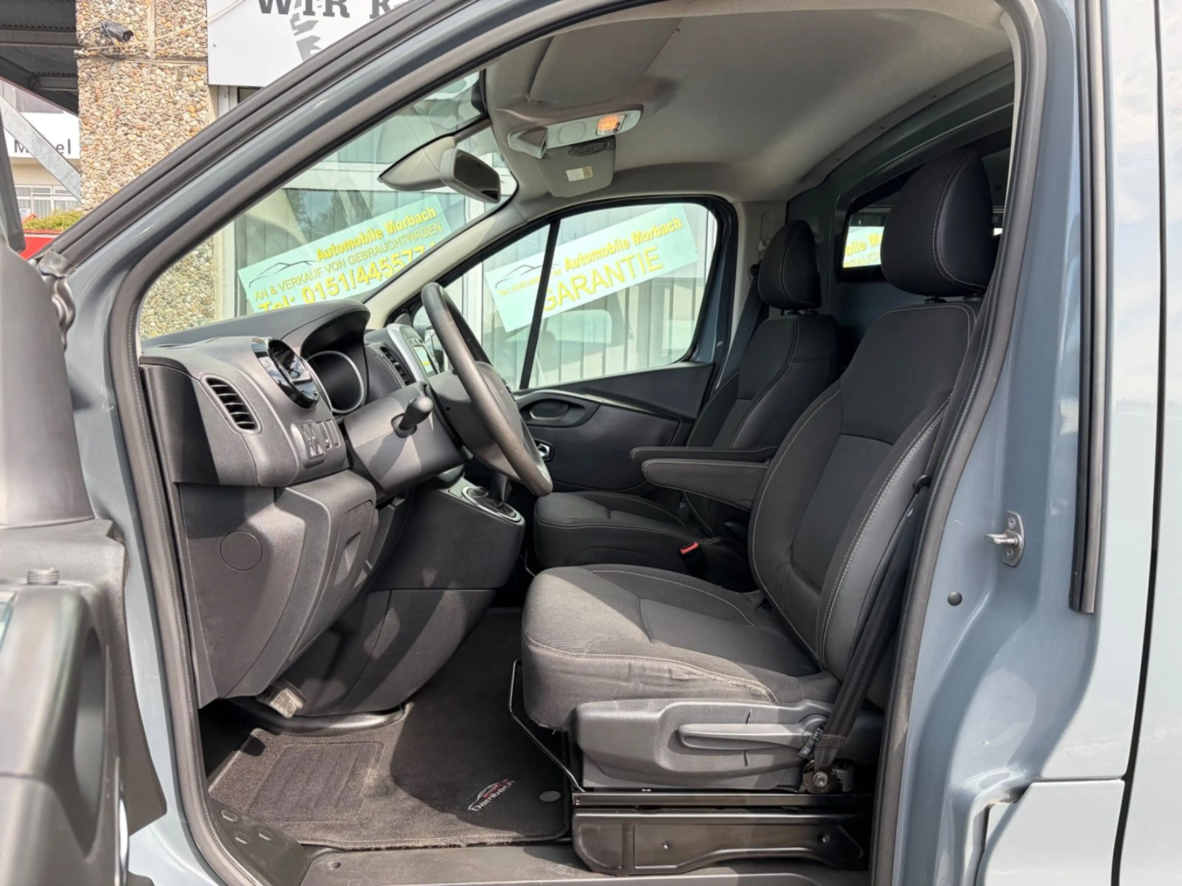 Nissan NV300 Mixto L1H1 2,9t COMFORT*NAVI*R-CAM*TEMPO* — photo 13