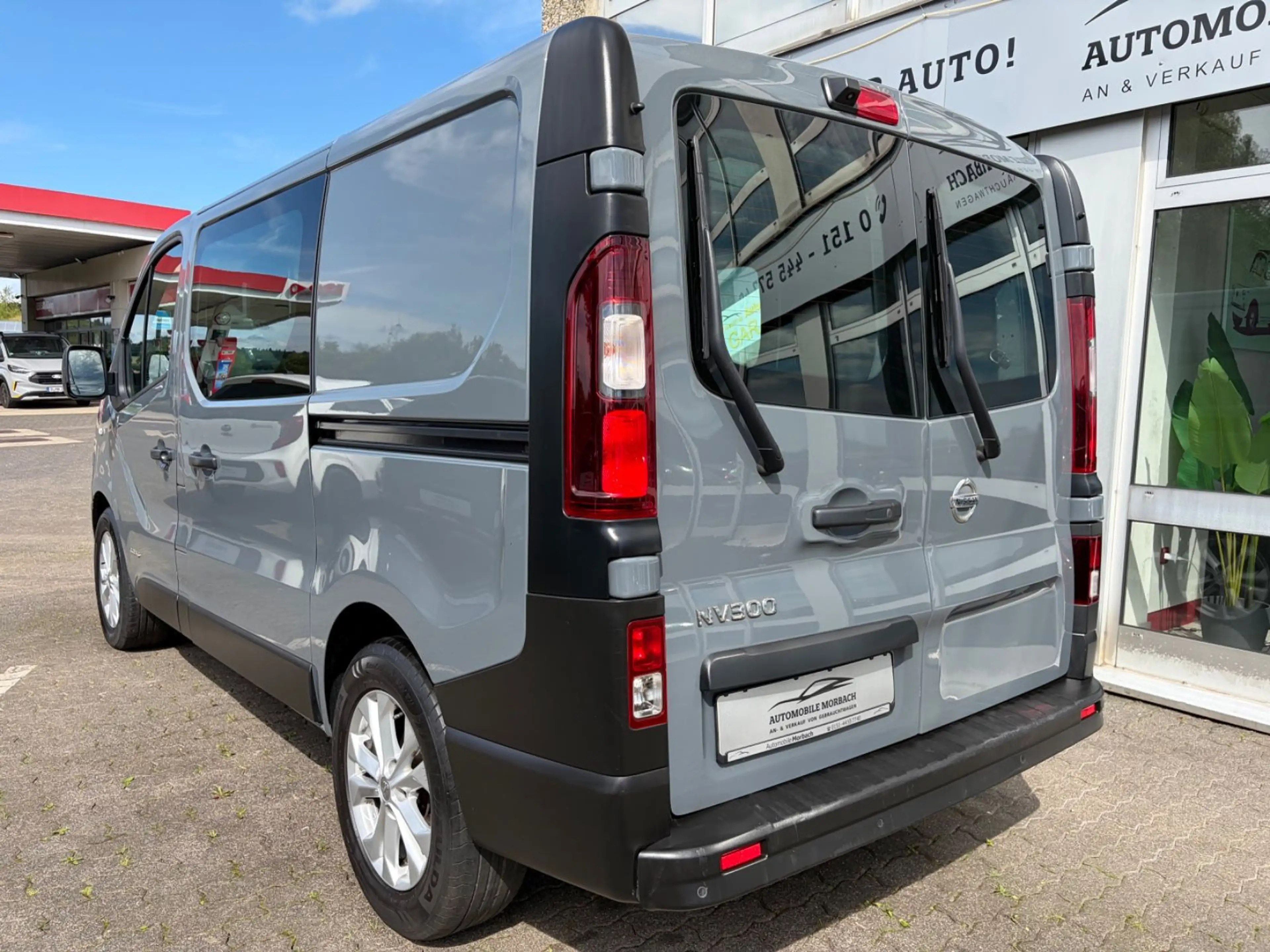 Nissan NV300 Mixto L1H1 2,9t COMFORT*NAVI*R-CAM*TEMPO* — photo 7
