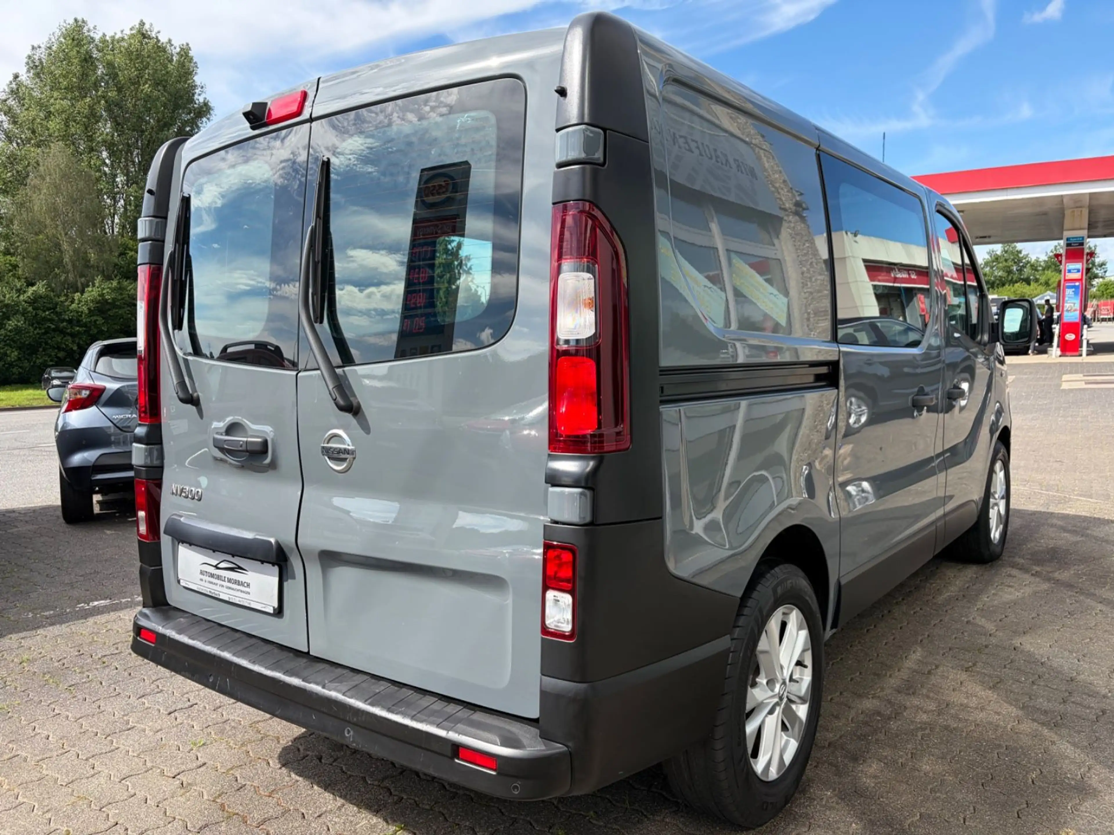 Nissan NV300 Mixto L1H1 2,9t COMFORT*NAVI*R-CAM*TEMPO* — photo 9