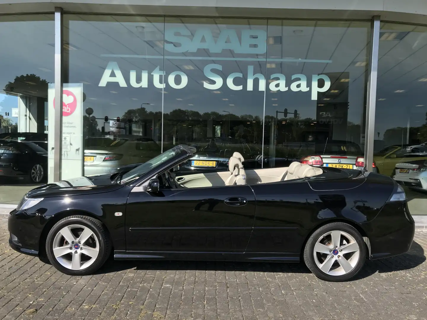 Saab 9-3 Cabrio 1.8t Vector | Rijklaar incl garantie | M200 Schwarz - 2