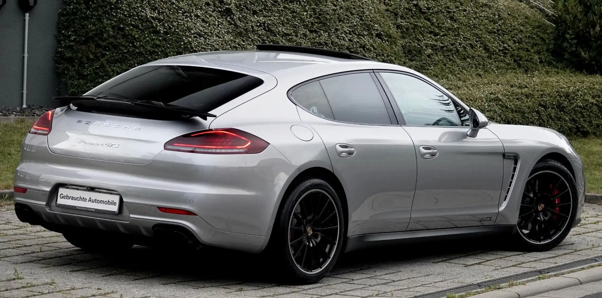 Porsche Panamera GTS *SPORT CHRONO* 18 WEGE* GEPFLEGT* Argent - 1