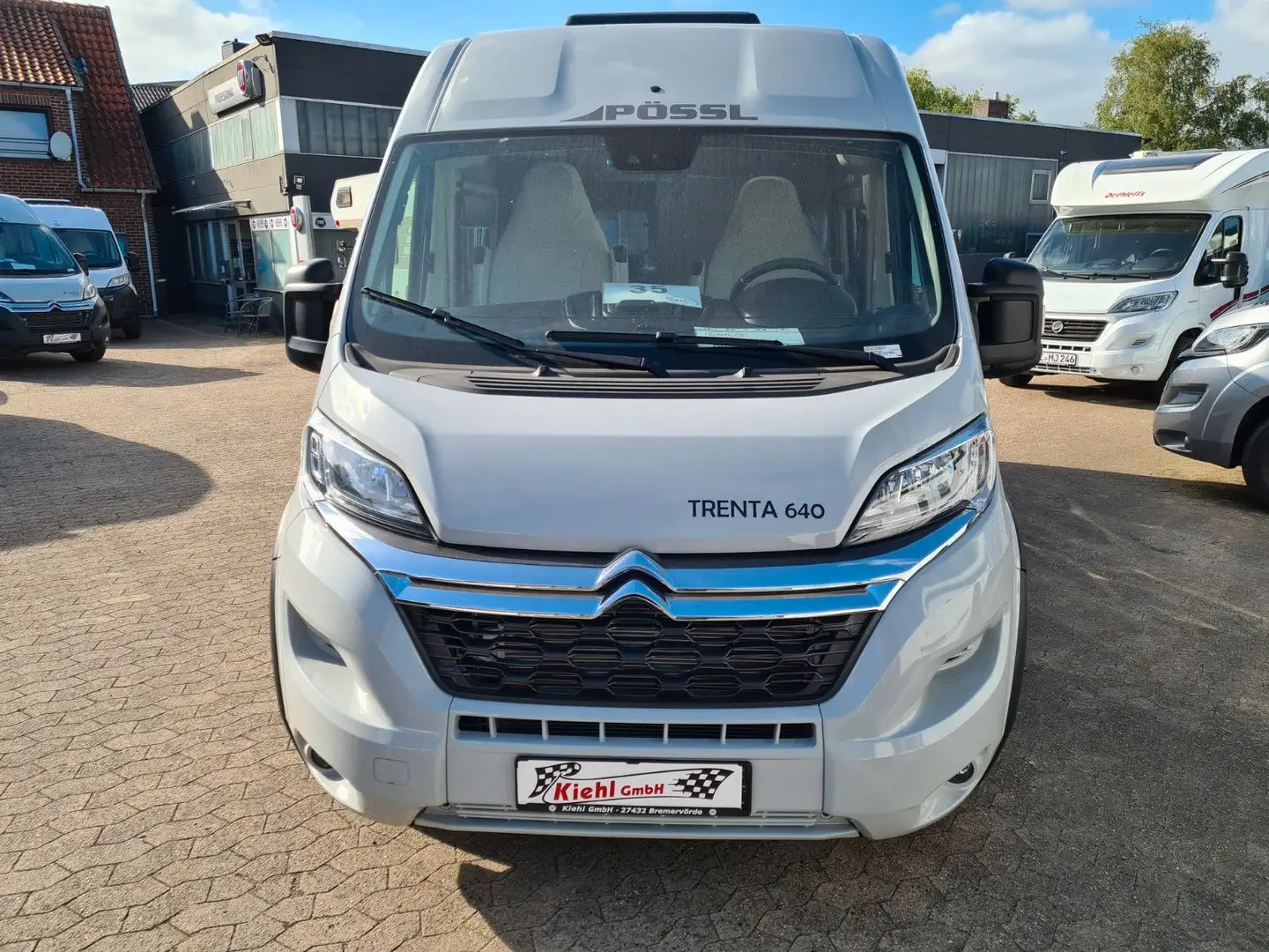Pössl Trenta 640 Citroen 165 PS Grau - 2