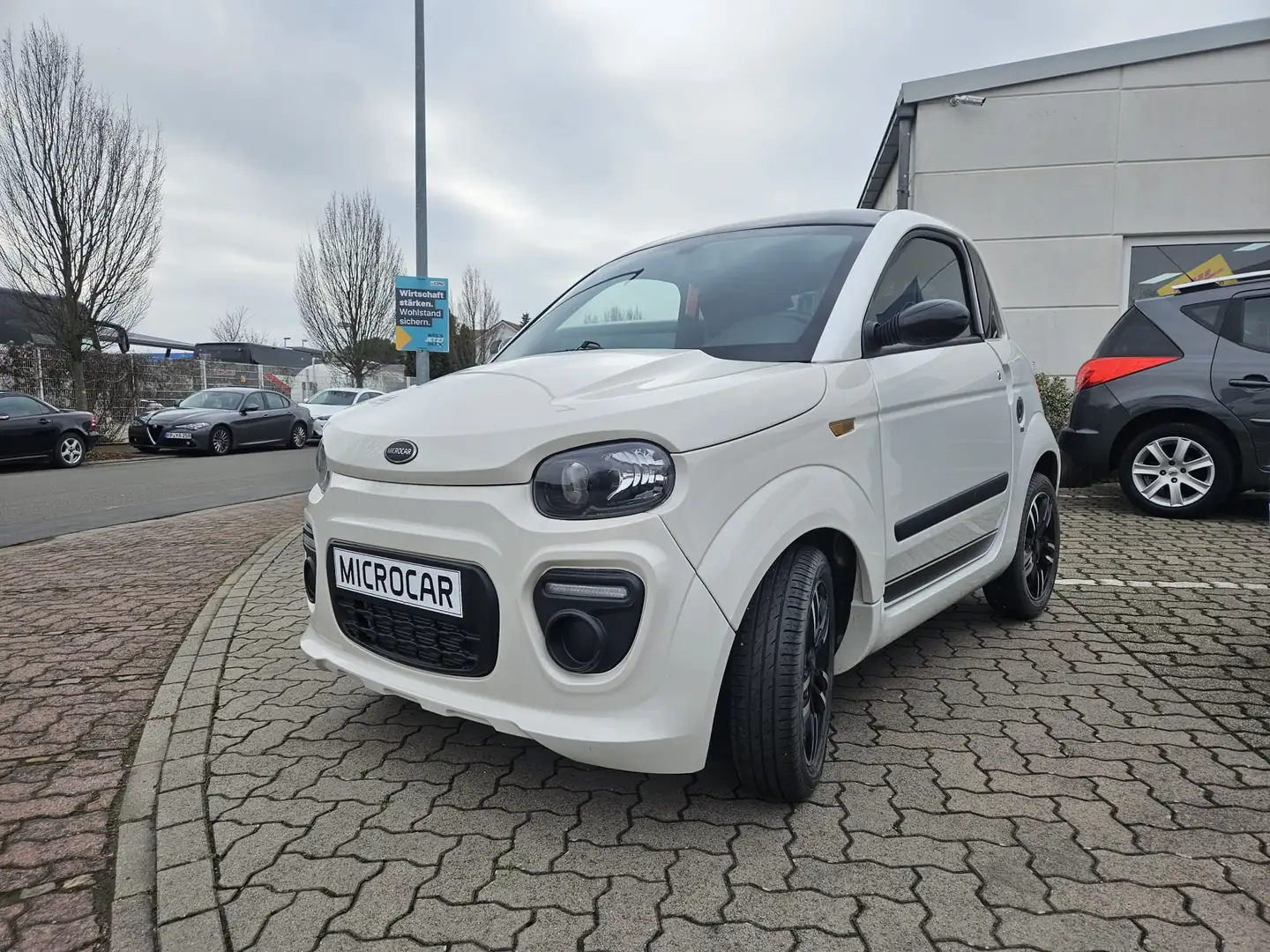 Microcar Due Version BR Ausführung PA Weiß - 1