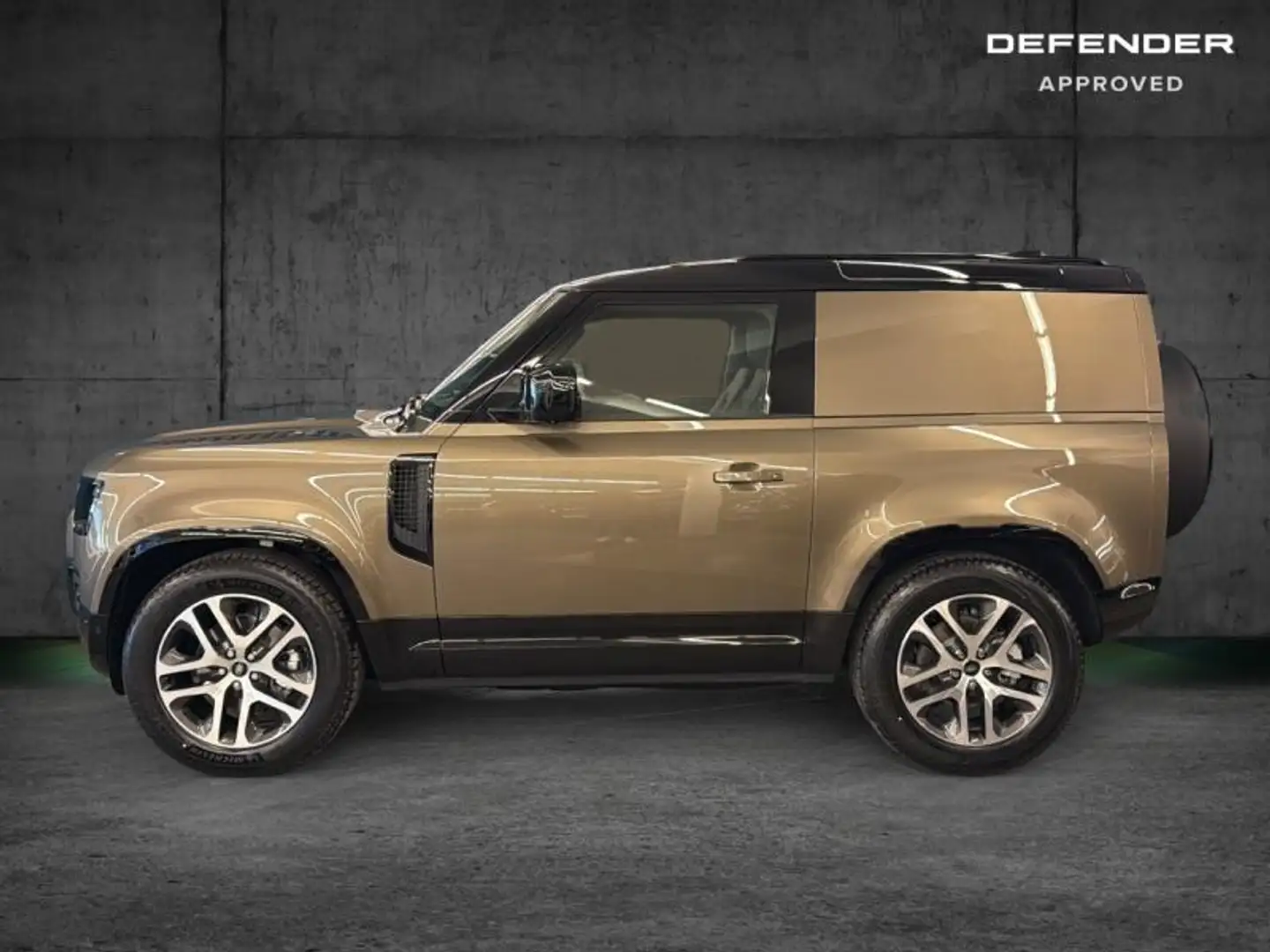 Land Rover Defender 90 3.0 D250 X-Dynamic SE - 2