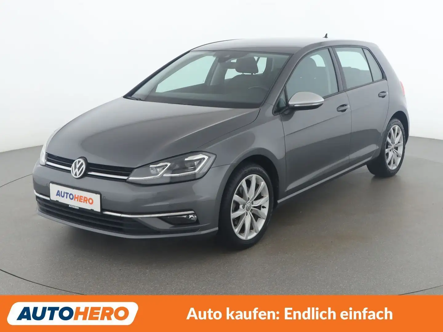 Volkswagen Golf 1.5 TSI ACT Highline BlueMotion Tech Grau - 1