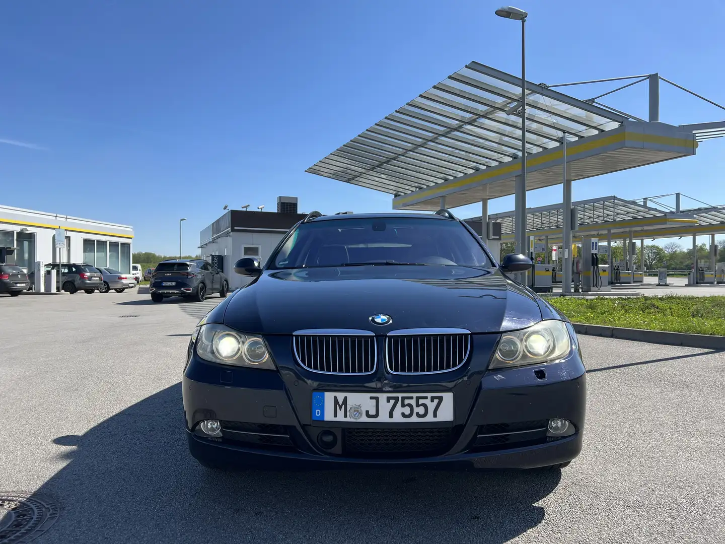 BMW 330 330xd DPF Touring Aut. - 1