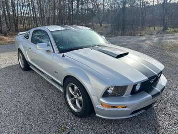 4.6 GT 300 Édition Spéciale
