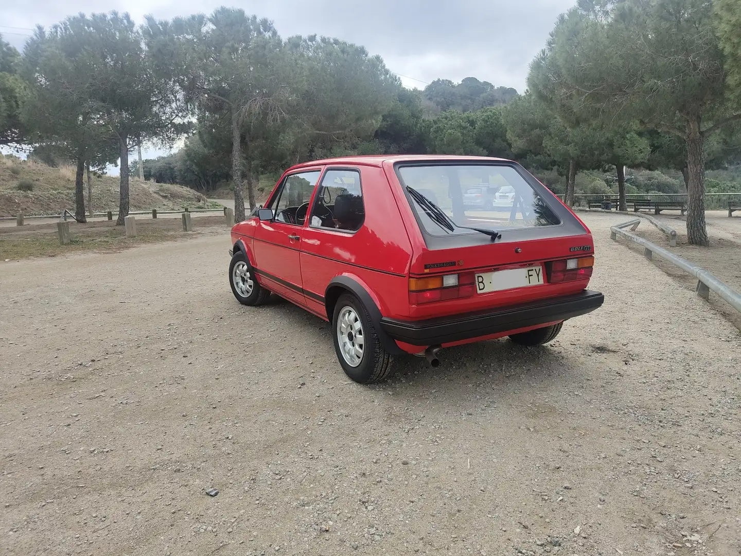 Oldtimer Volkswagen VW GOLF GTI -MK1- - 2