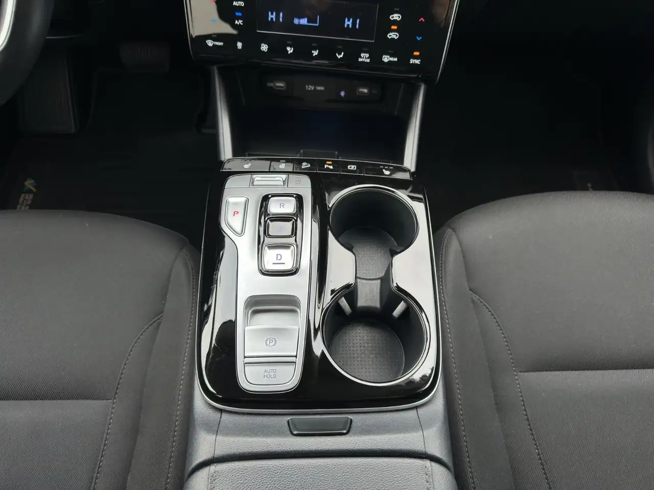 Hyundai TUCSON Trend Mild-Hybrid 2WD*DIGITAL*KAM*CARPLAY 18