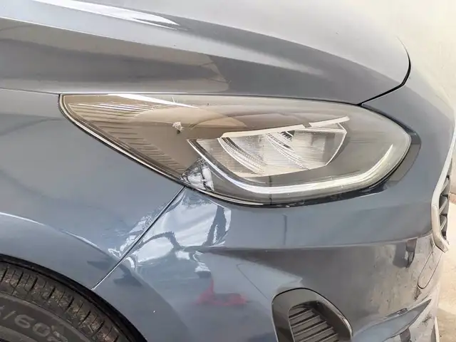 Ford Fiesta view 13