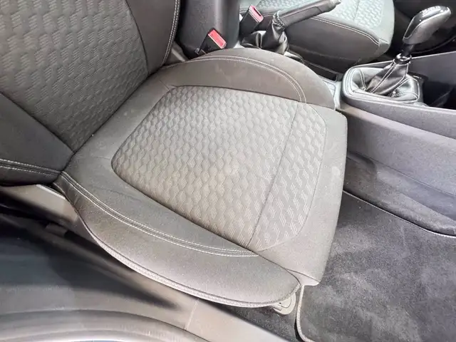 Ford Fiesta view 8