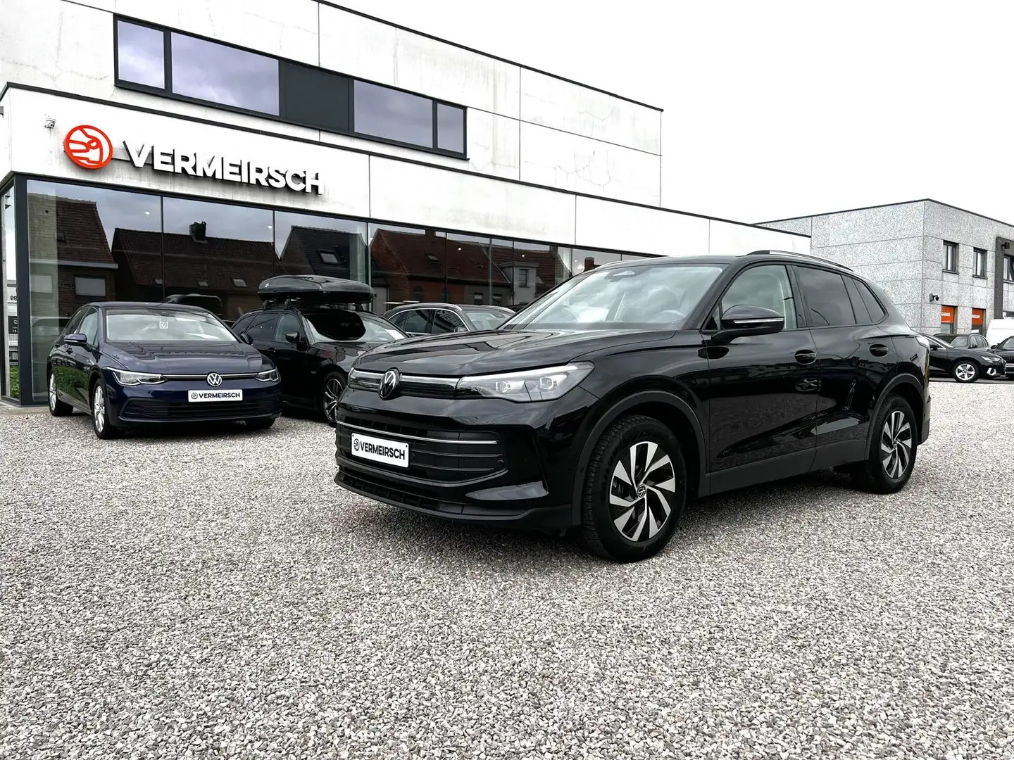 Volkswagen Tiguan 1.5 eTSI OPF DSG Life*APPLE CARPLAY*CAMERA*LED*PDC Negro - 1