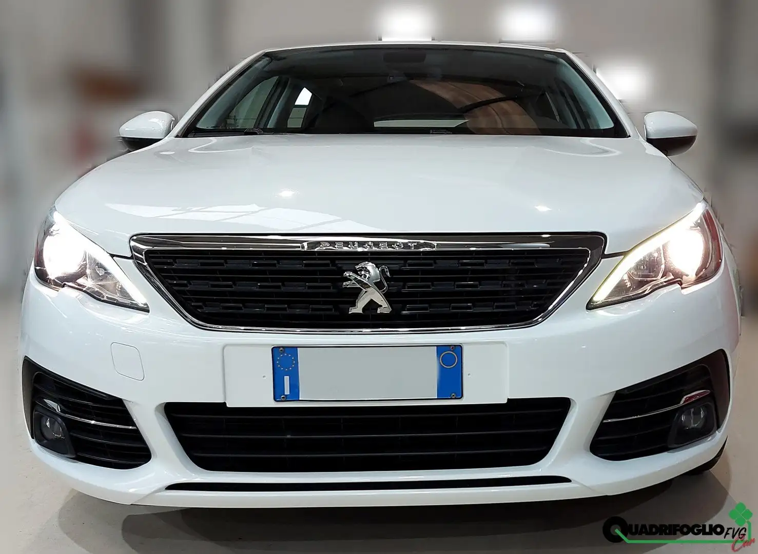 Peugeot 308 308 SW 1.5 bluehdi Business s Weiß - 1