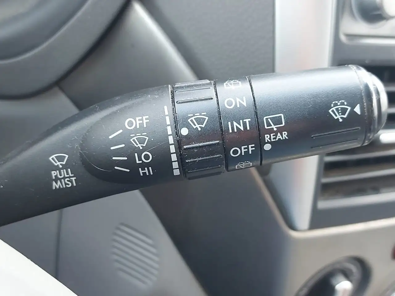 Subaru Forester снимка Subaru Forester