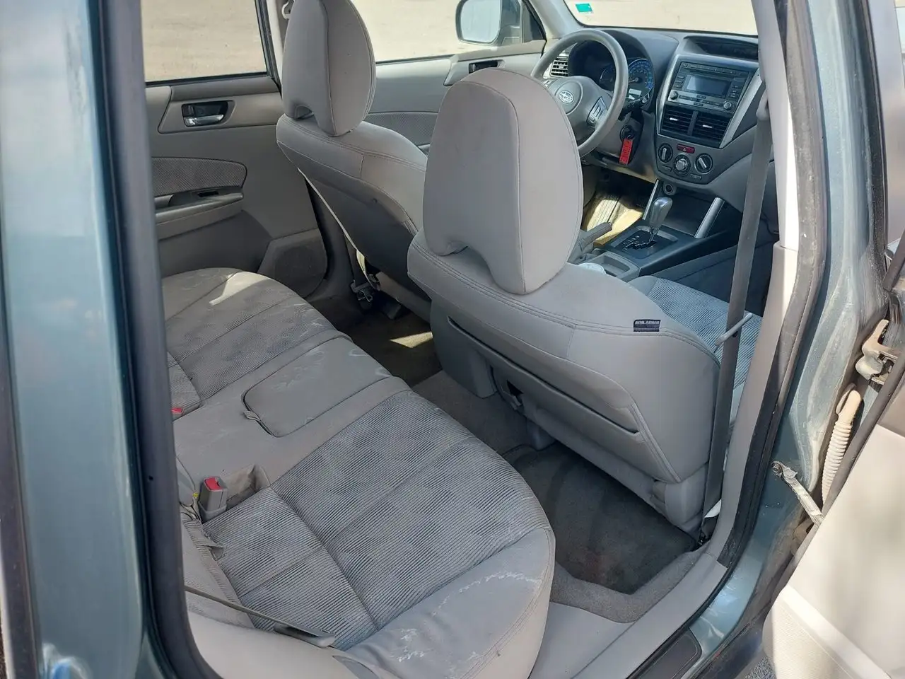 Subaru Forester снимка Subaru Forester