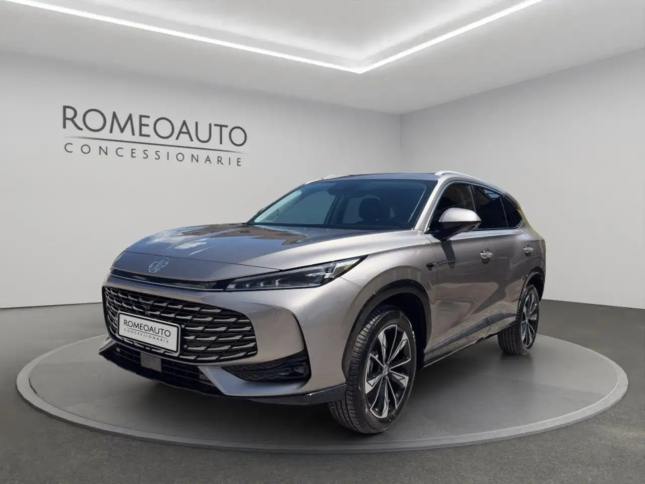 MG HS 2026