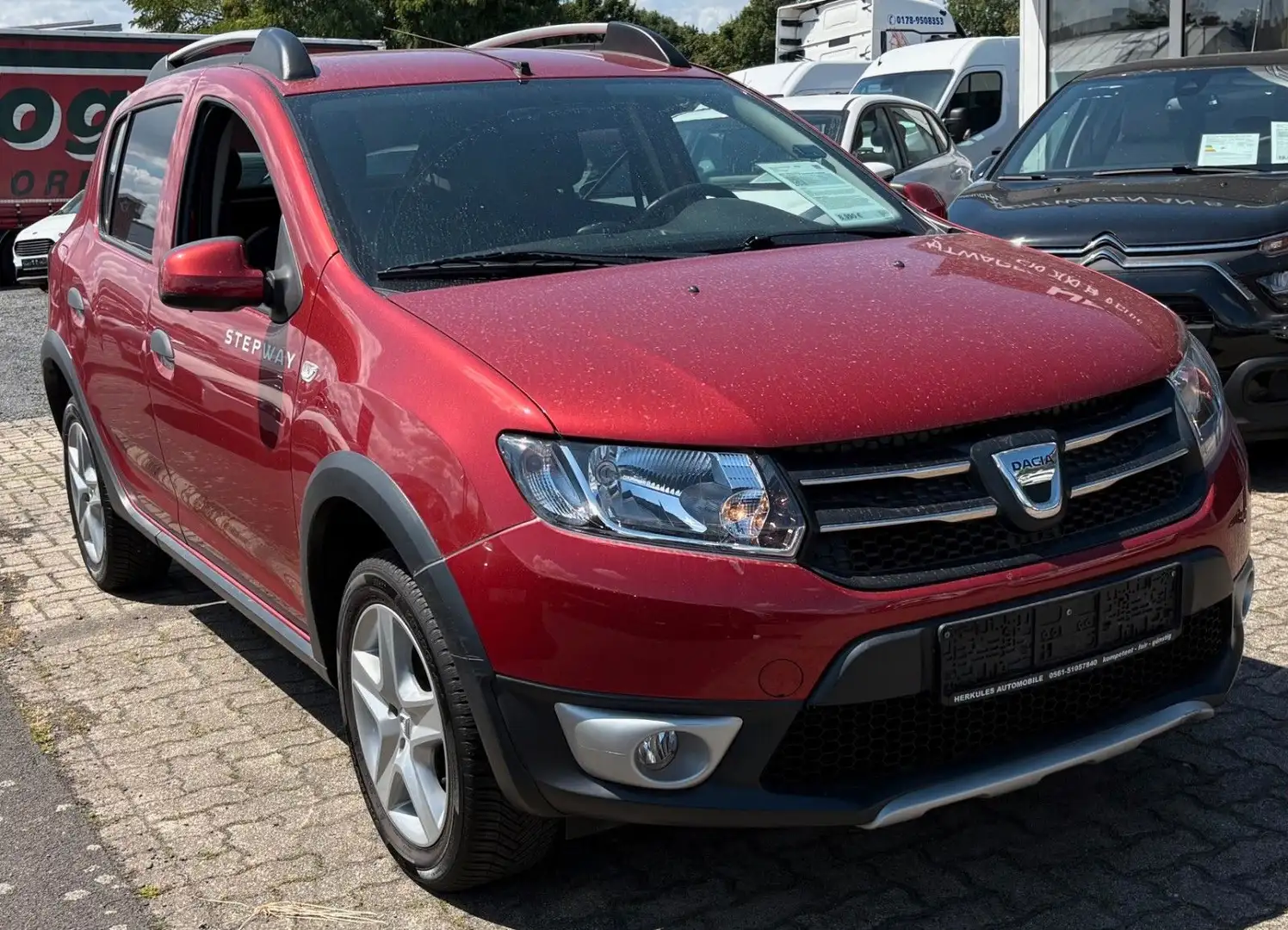 Dacia Sandero 1,5l Navi/Klima/Tempomat Rot - 1