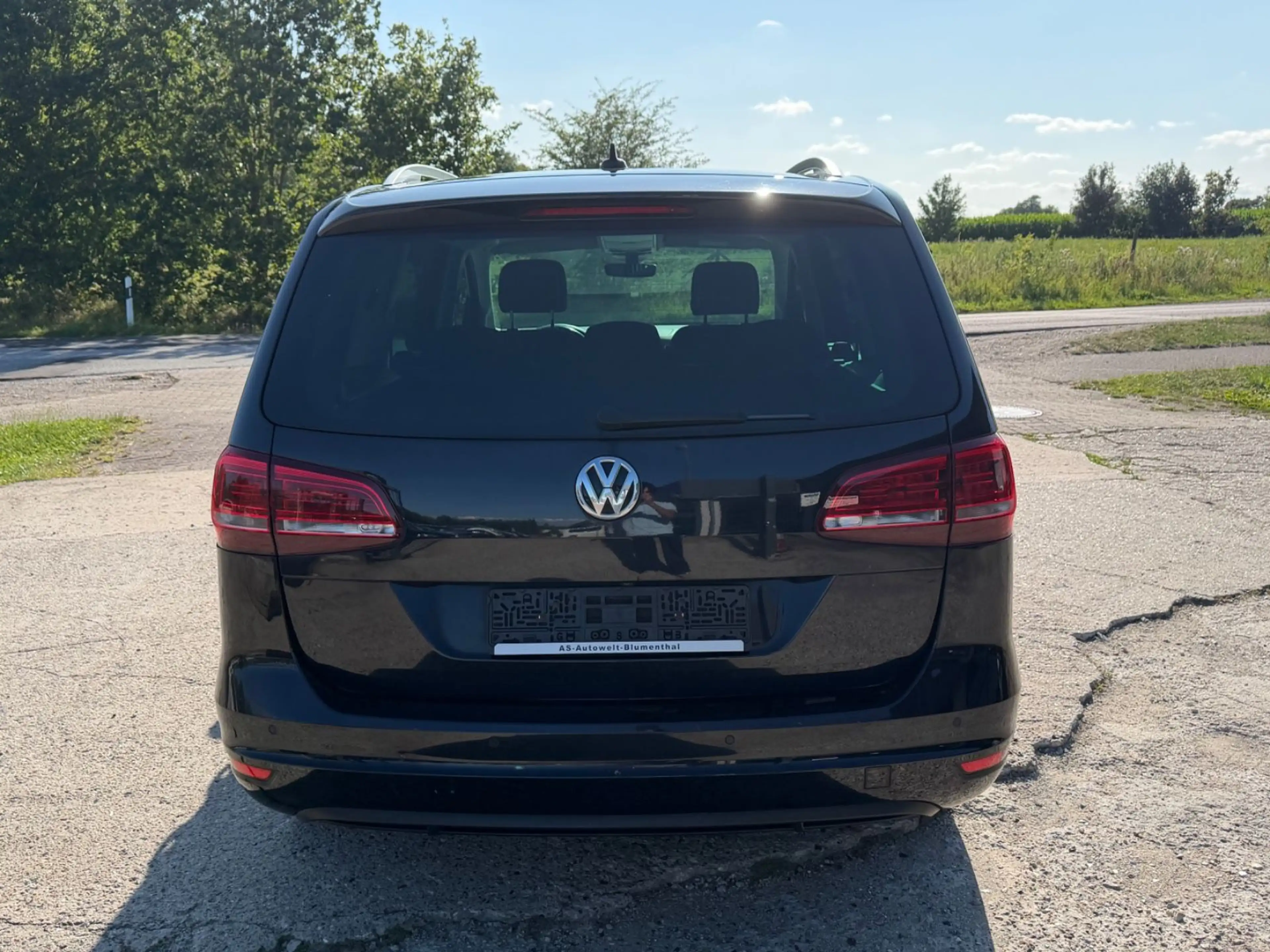 Volkswagen Sharan IQ.DRIVE Start-Stopp | 7 Sitzer | — photo 6