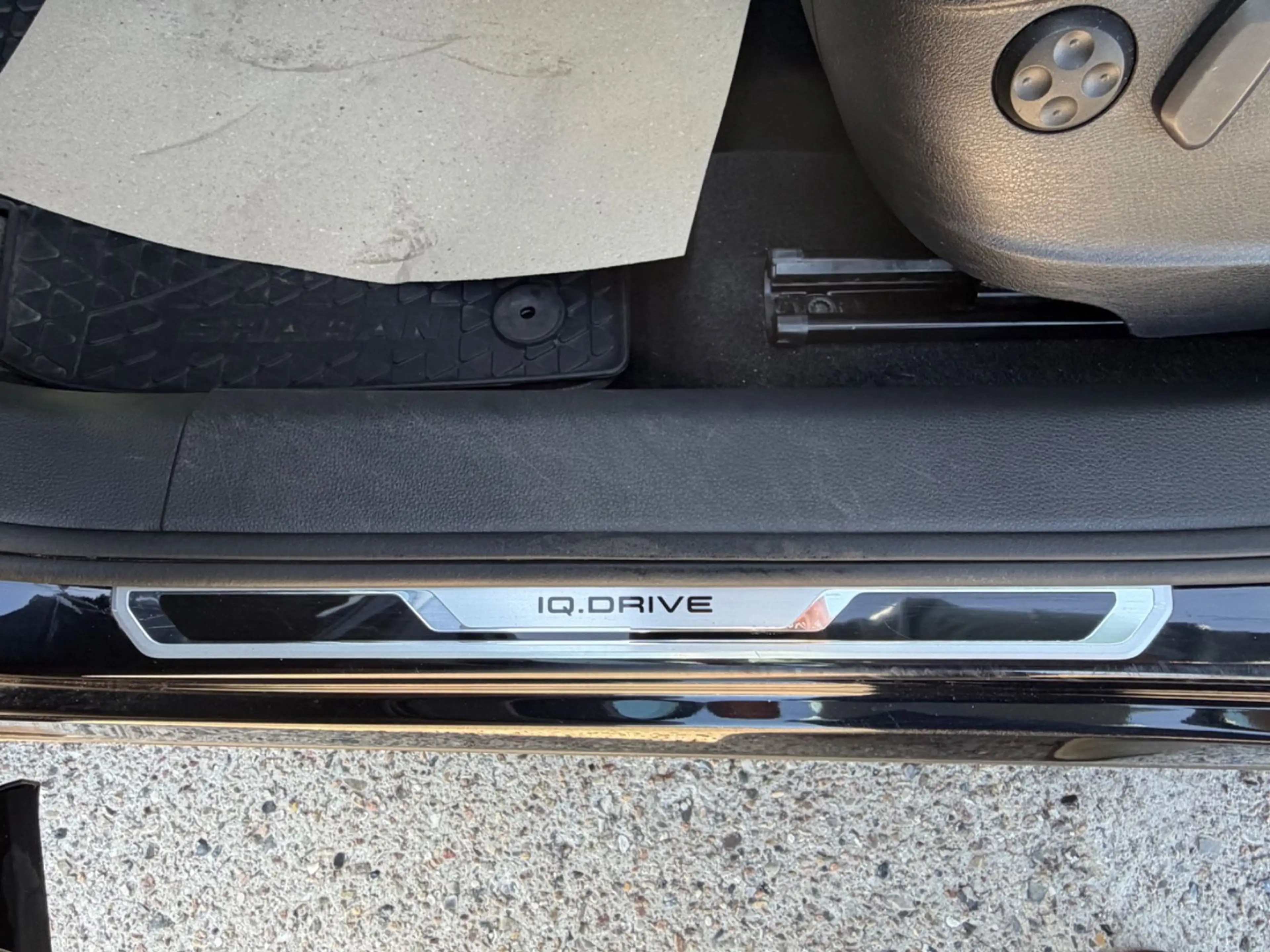 Volkswagen Sharan IQ.DRIVE Start-Stopp | 7 Sitzer | — photo 11