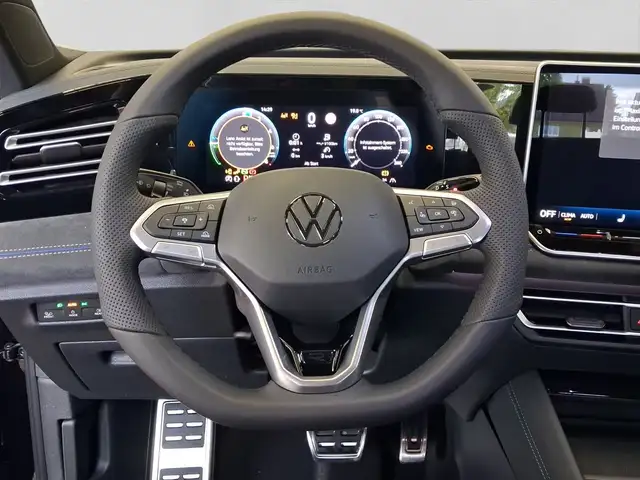 Volkswagen Tiguan view 9