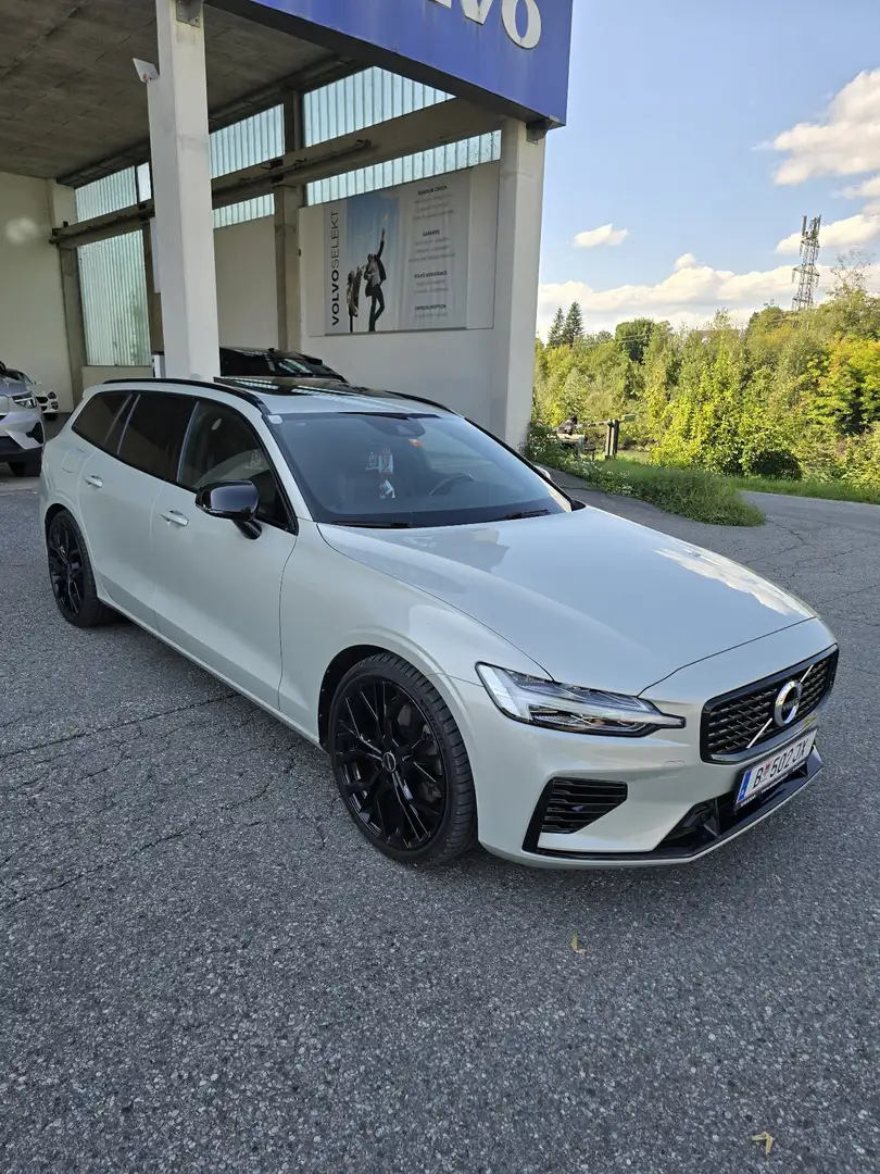 Volvo V60 T6 Twin Engine PHEV R-Design Geartronic Beige - 1
