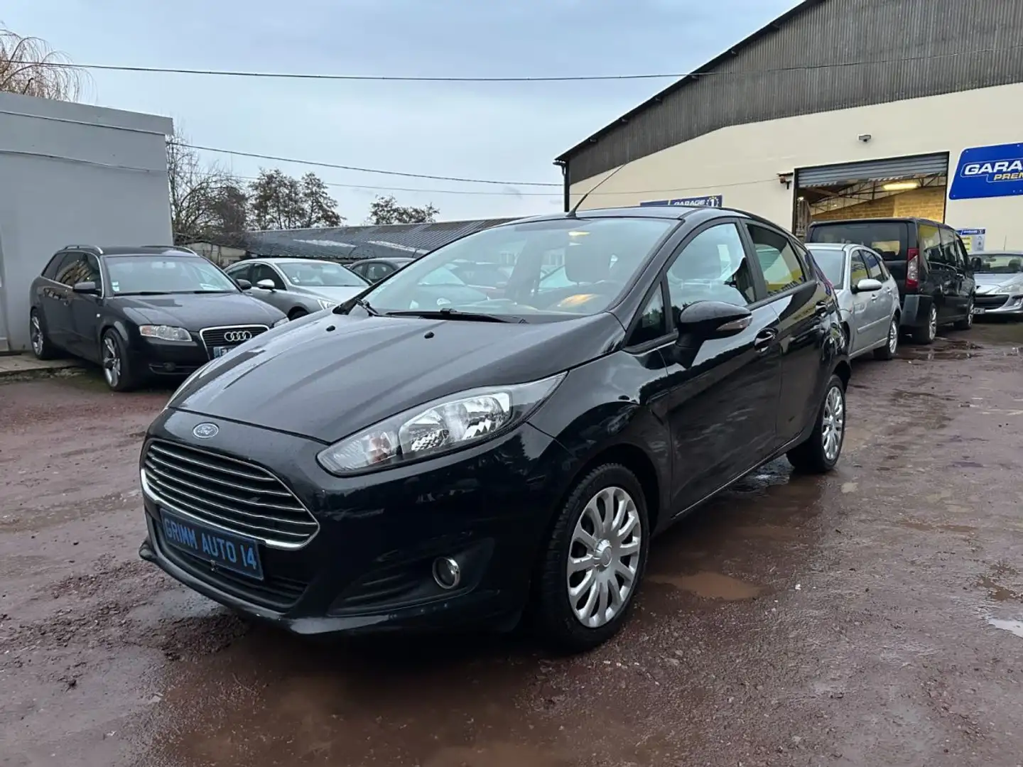 Ford Fiesta V 1.5 TDCI 75 Noir - 2