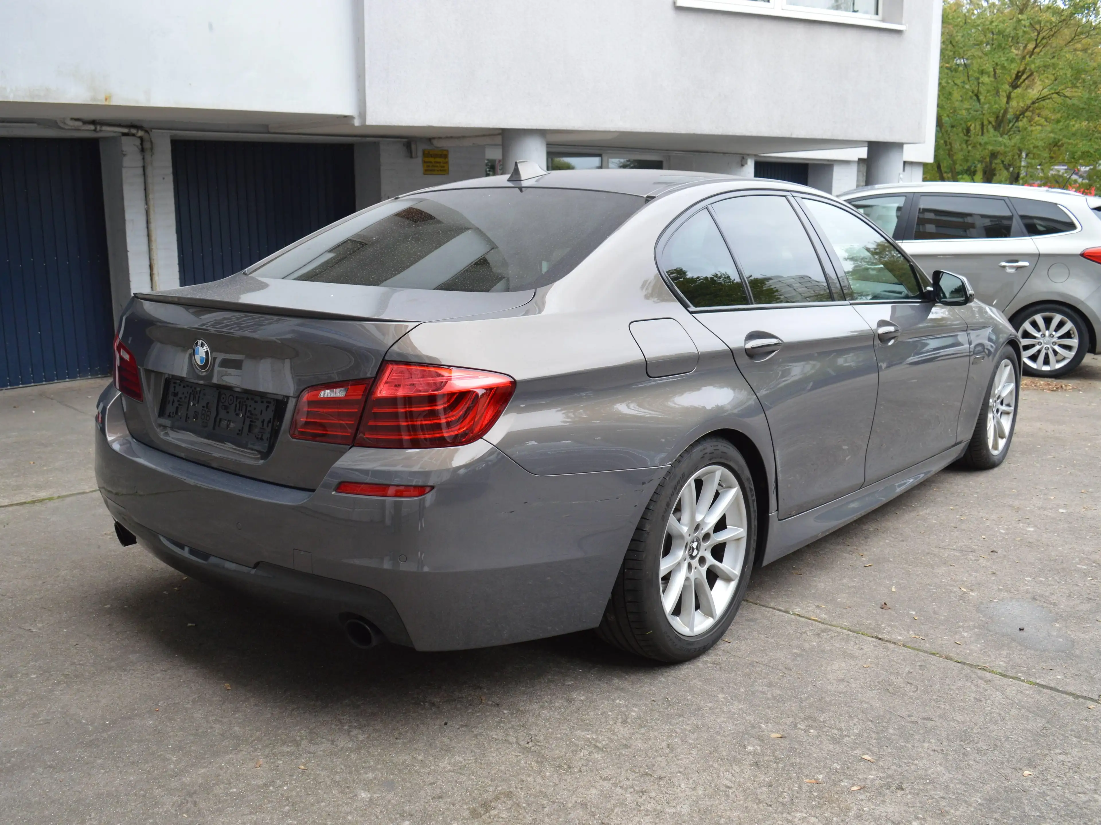 BMW 535 535 i xDrive*Leder*Navi*Head up Display*Xenon* — photo 5