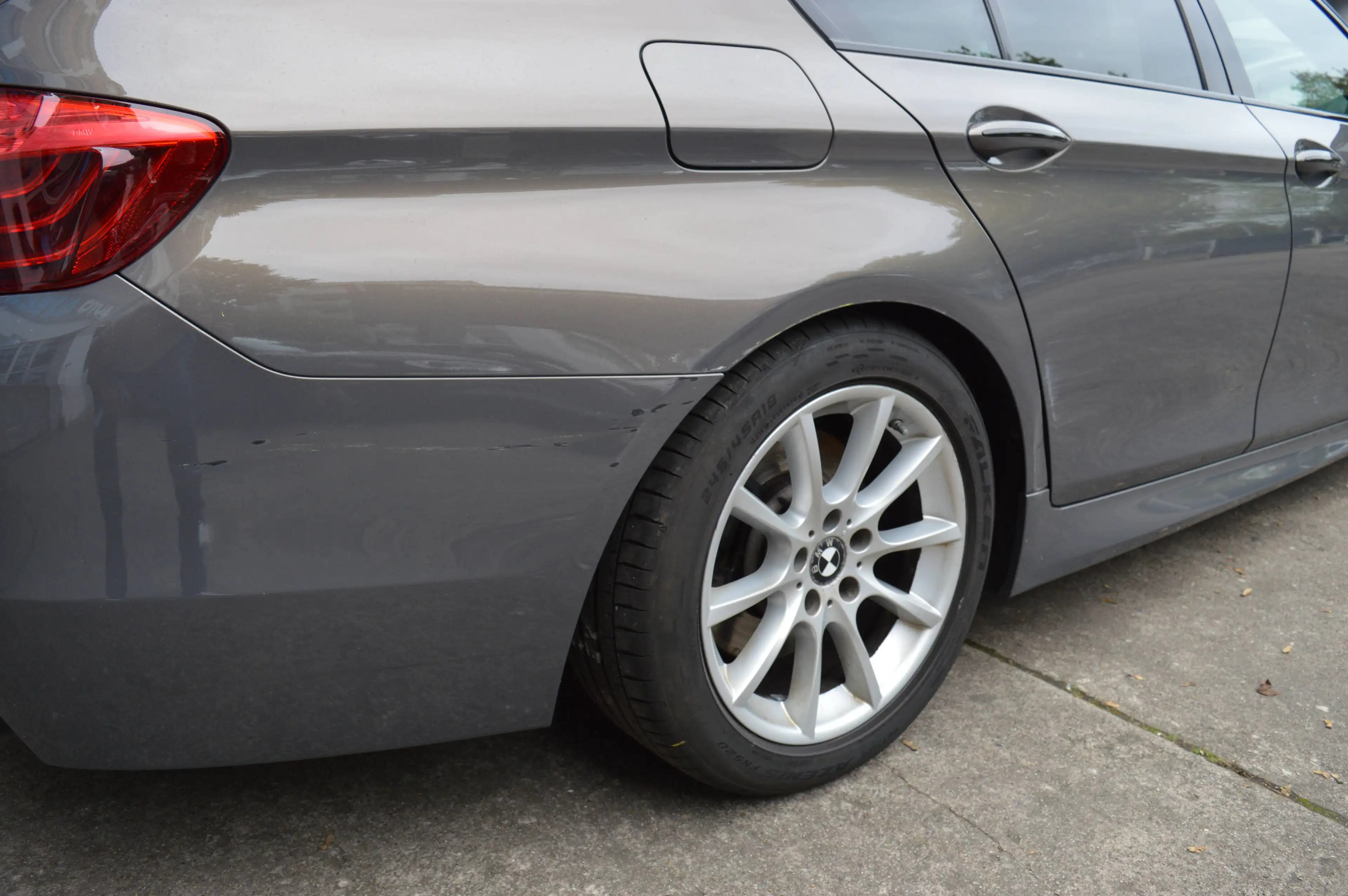 BMW 535 535 i xDrive*Leder*Navi*Head up Display*Xenon* — photo 9