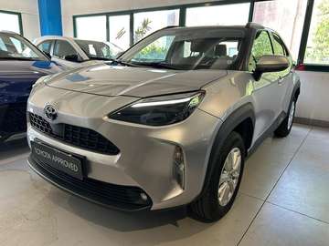 Cross 1.5h Active fwd 116cv e-cvt