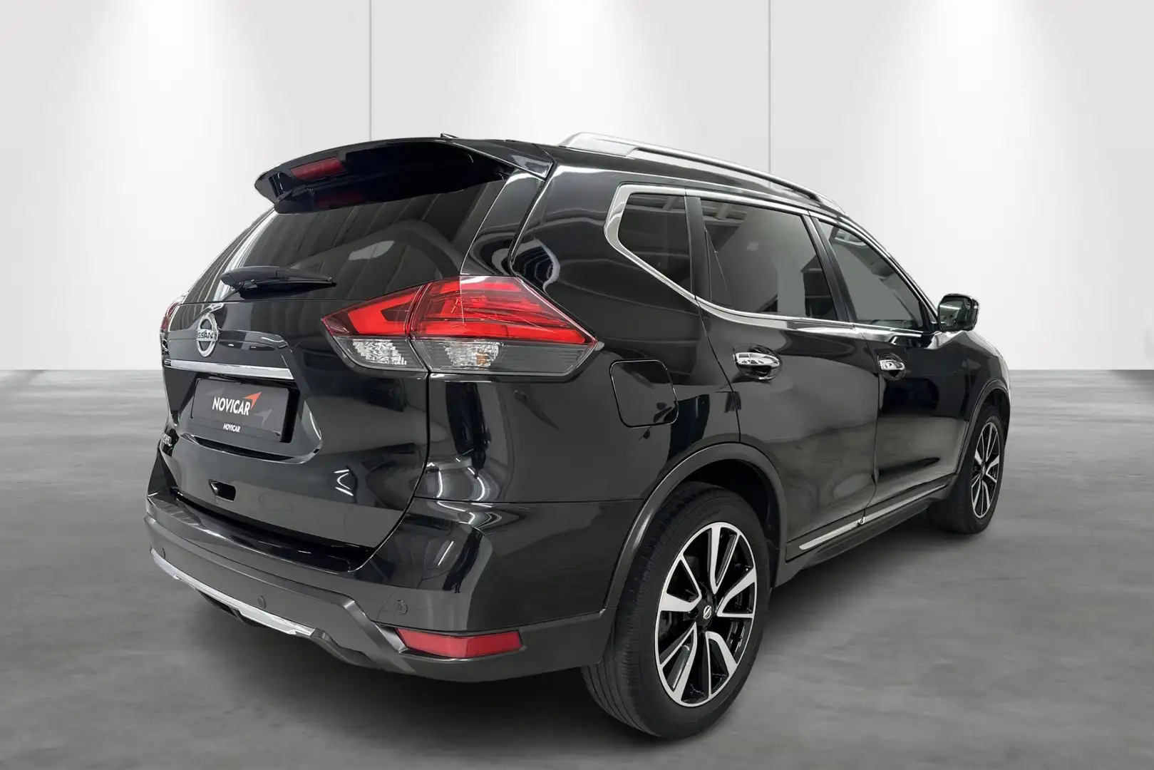 Nissan X-Trail DIG-T 163 Tekna Schwarz - 2