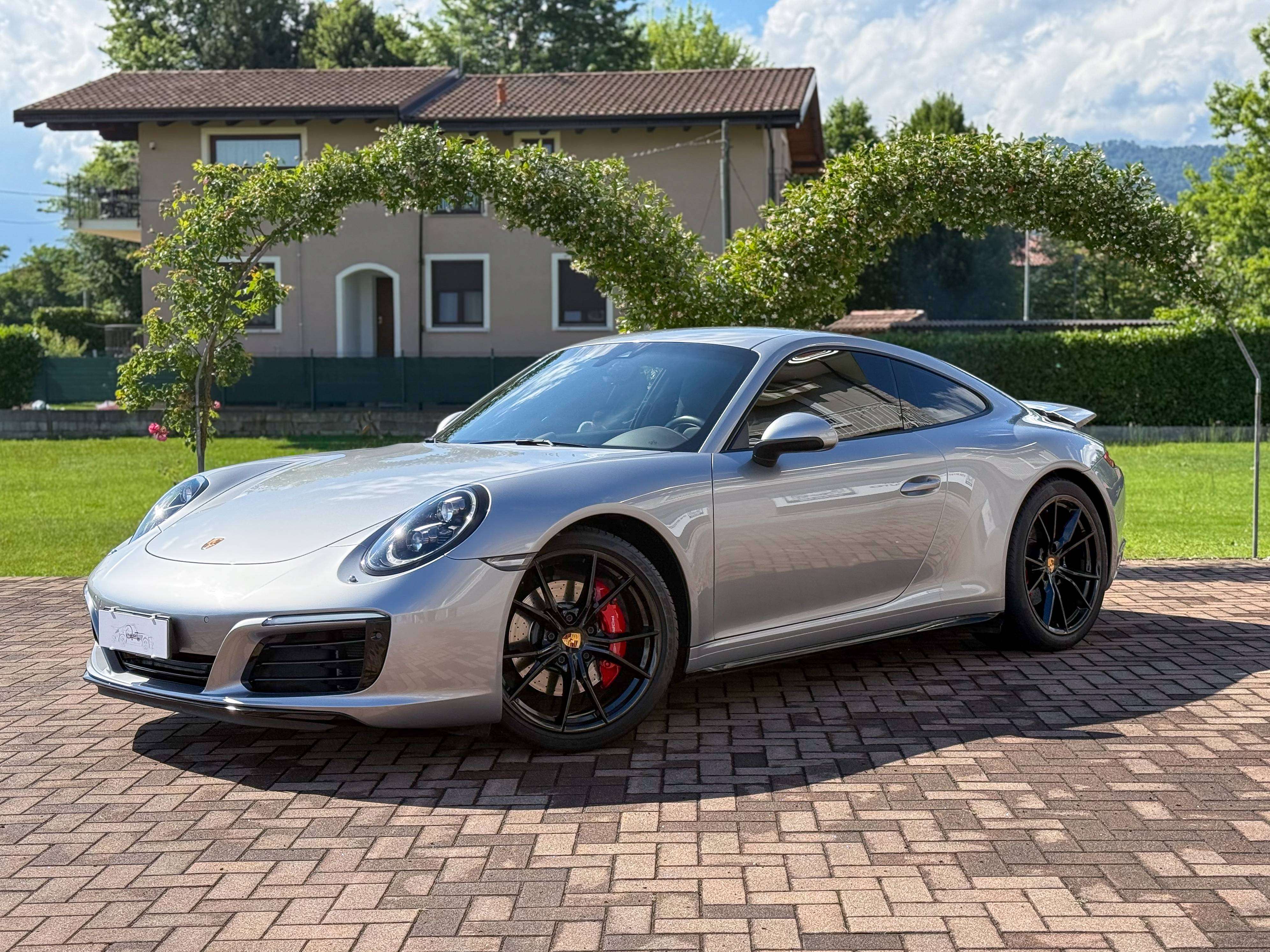 Porsche 991