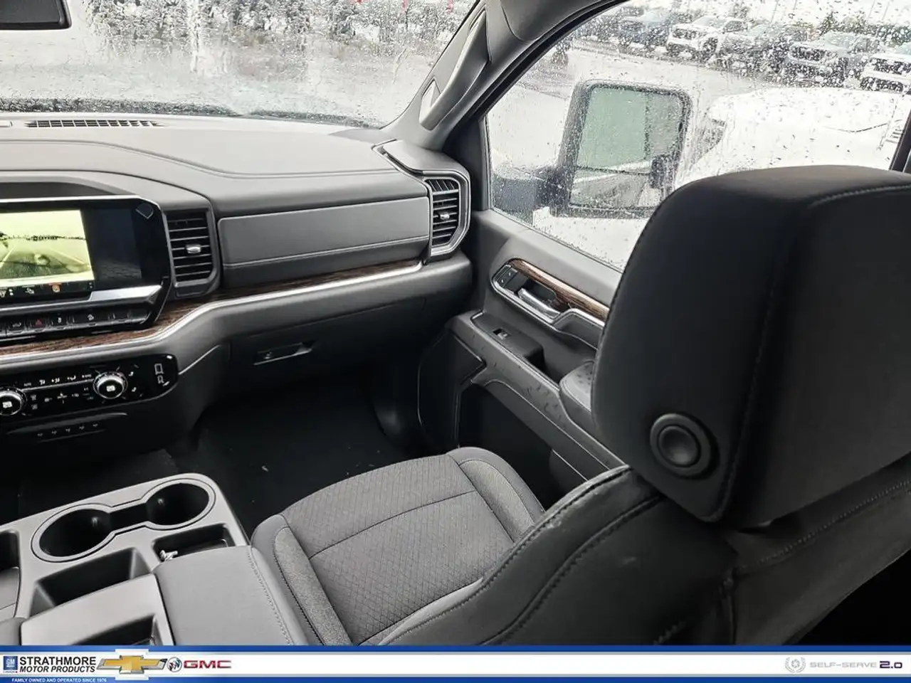 GMC Sierra 3500 снимка GMC Sierra 3500