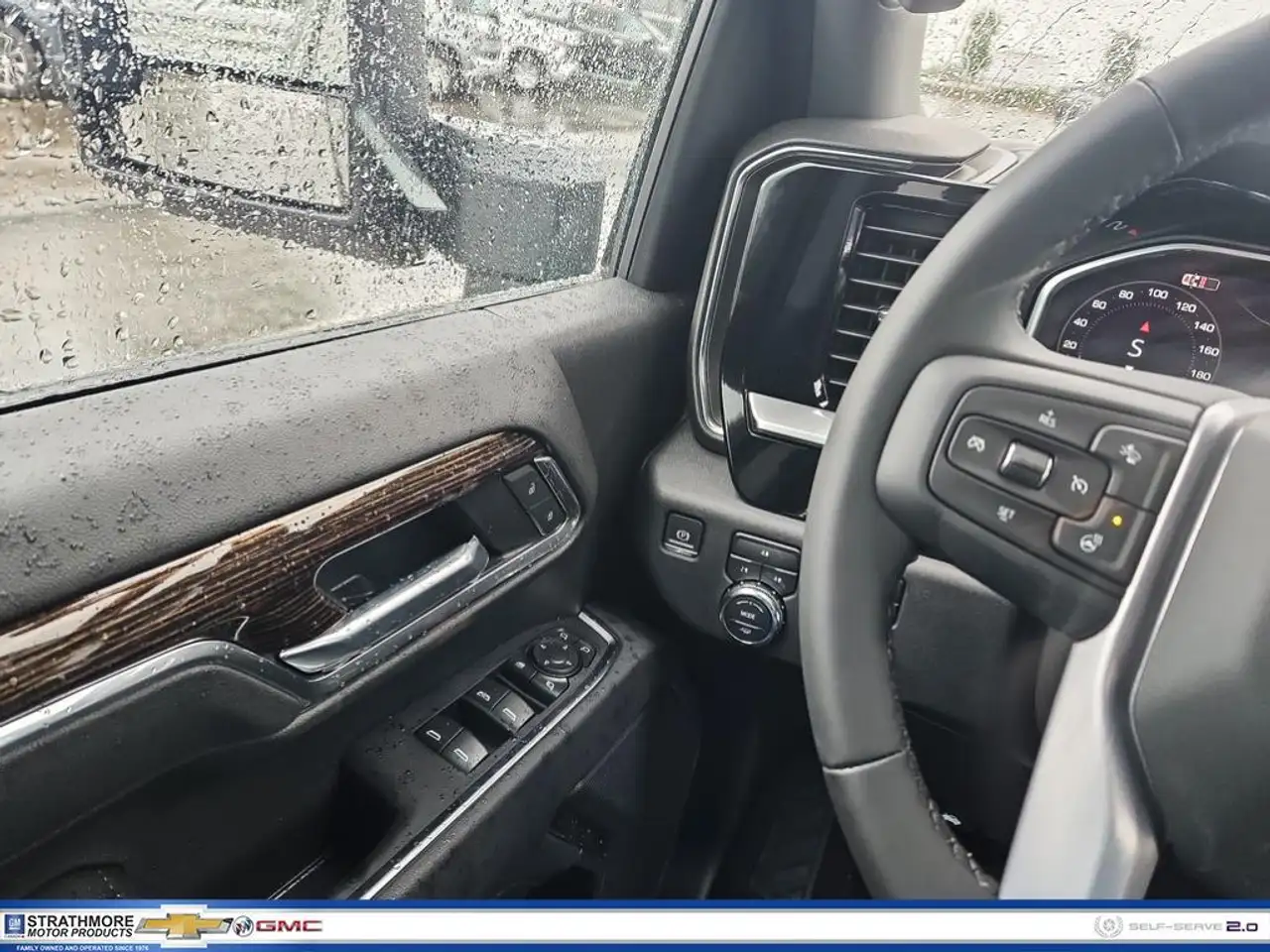 GMC Sierra 3500 снимка GMC Sierra 3500