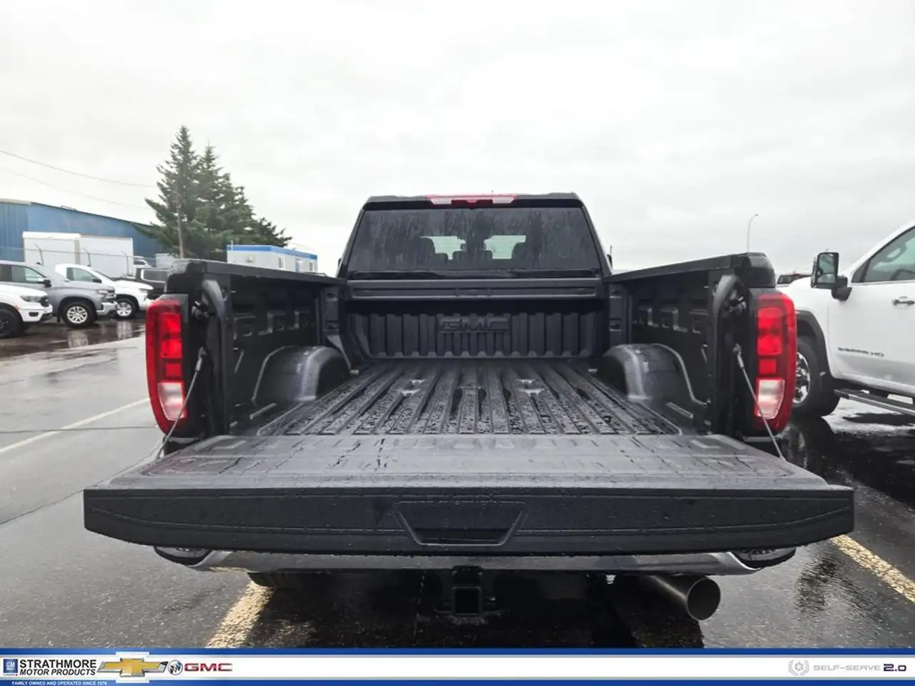 GMC Sierra 3500 снимка GMC Sierra 3500