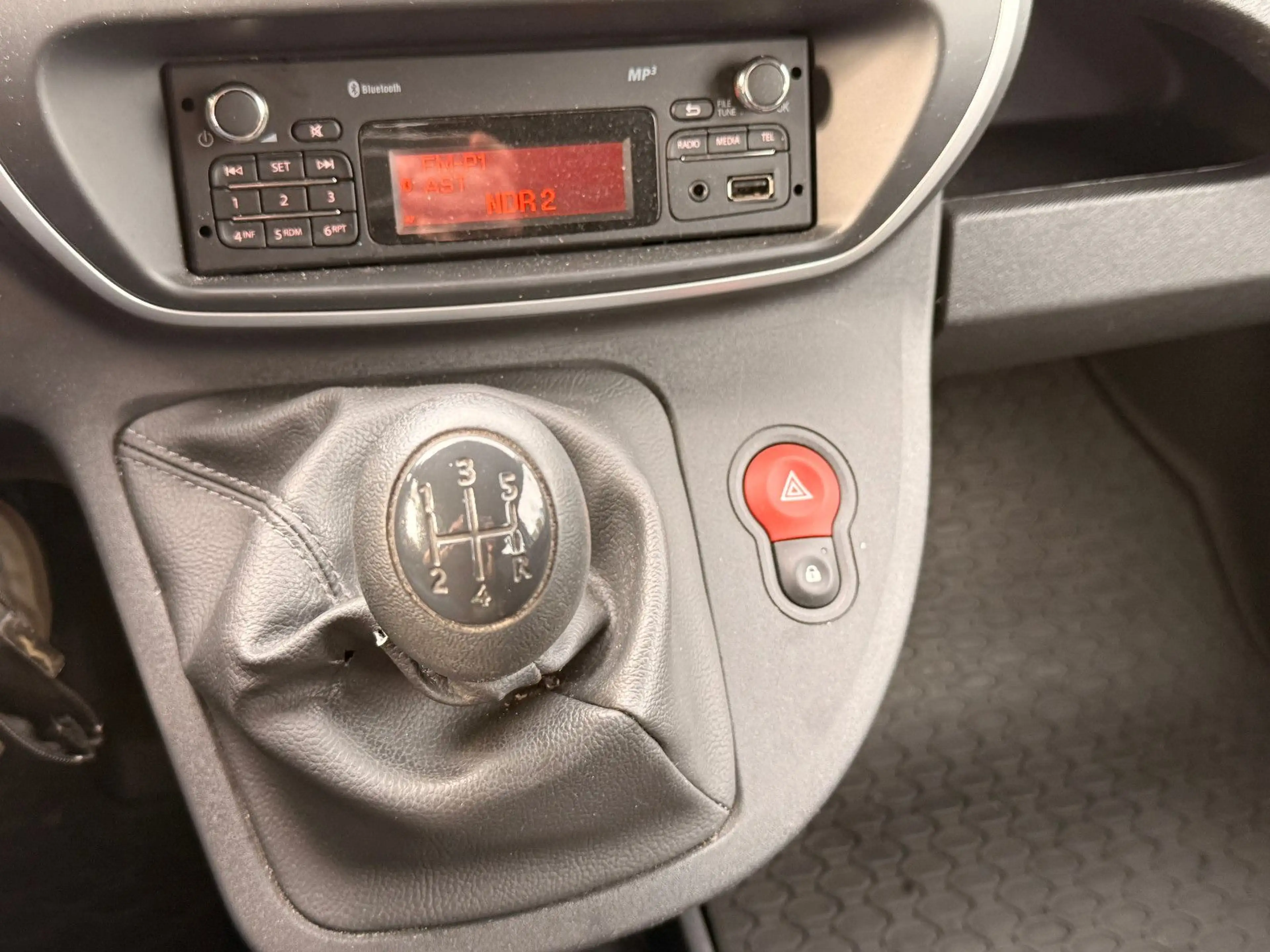 Renault Kangoo Rapid Extra — photo 15