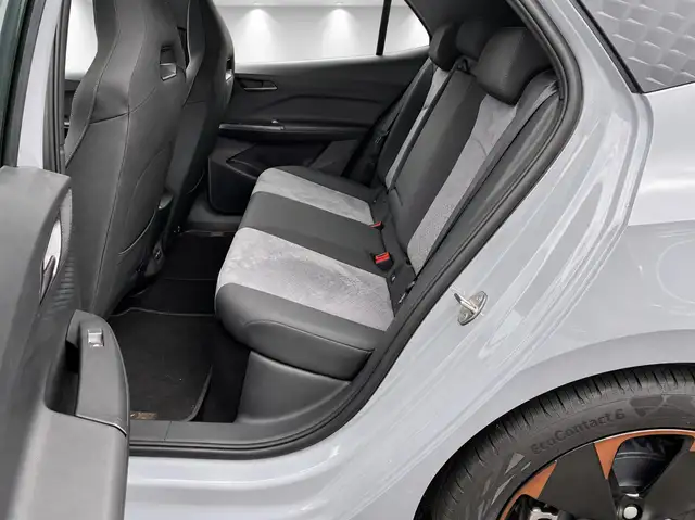 Cupra Born view 5