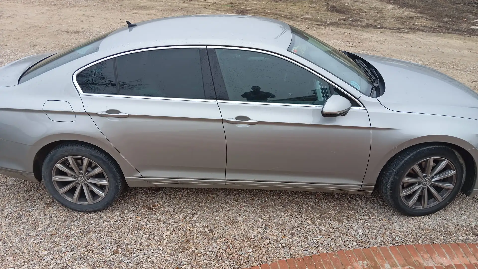 Volkswagen Passat Passat 2.0TDI Advance 110kW Advance Gris - 2