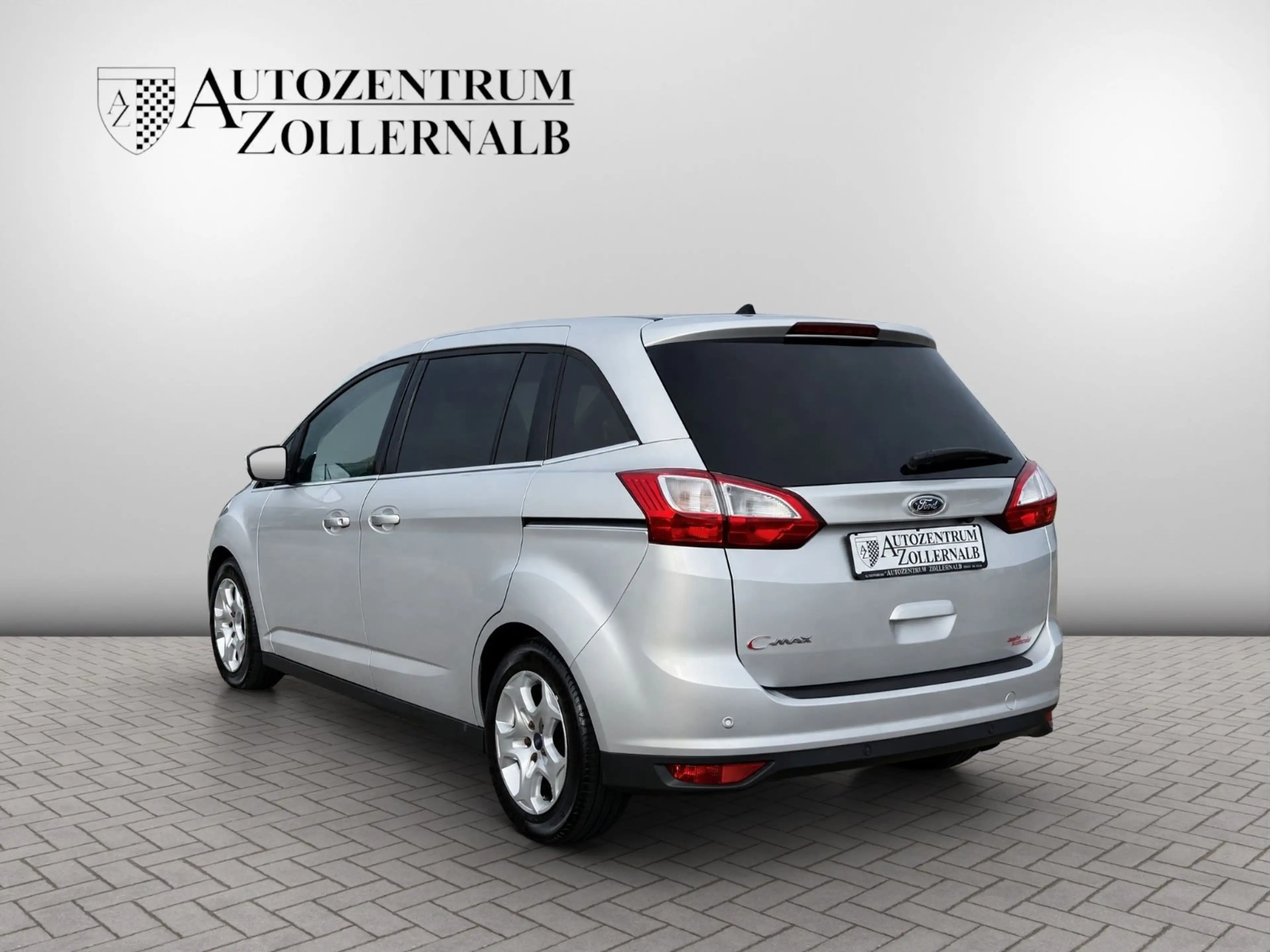 Ford Grand C-Max 2.0 TDCi Titanium *7-SITZE*NAVI*RCAM — photo 4