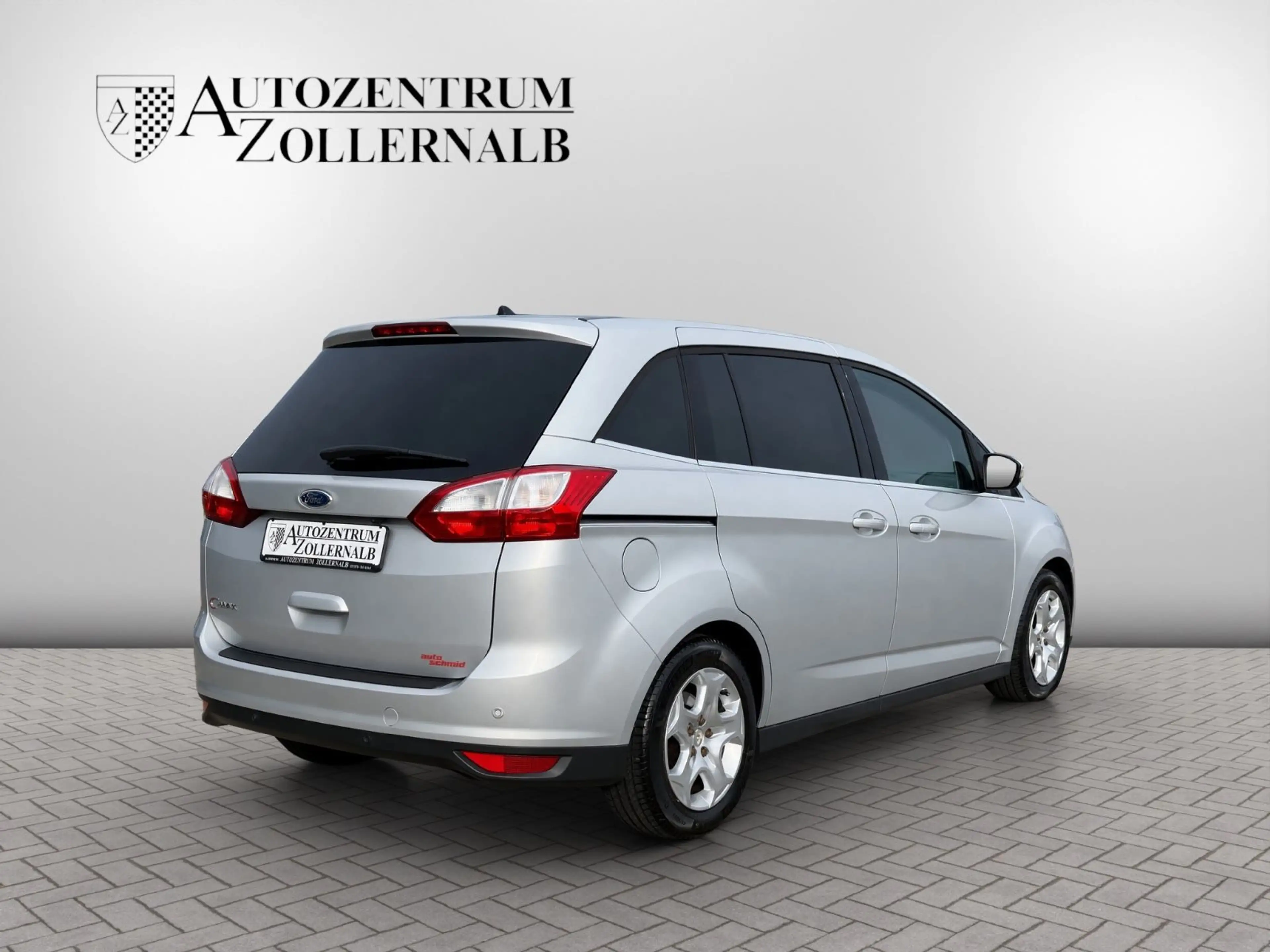 Ford Grand C-Max 2.0 TDCi Titanium *7-SITZE*NAVI*RCAM — photo 6