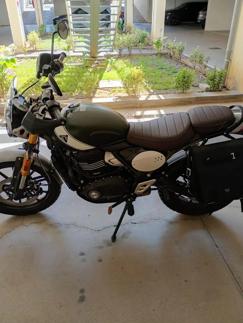 Triumph Scrambler 400 X matt khaki green Verde - 2