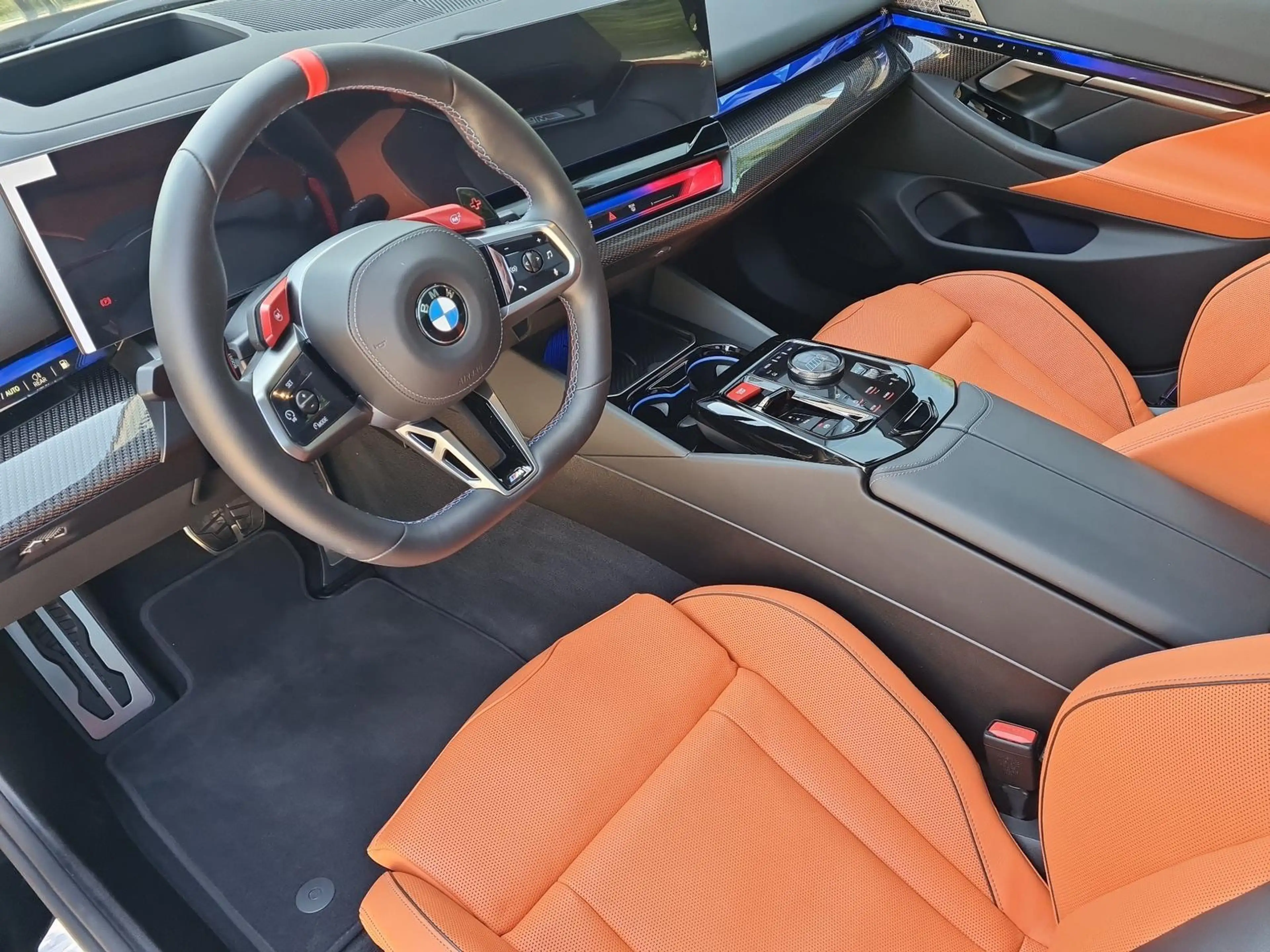 BMW M5 Basis Touring Comfort+DrivAssistPro+ParkPro+Pan... — photo 11