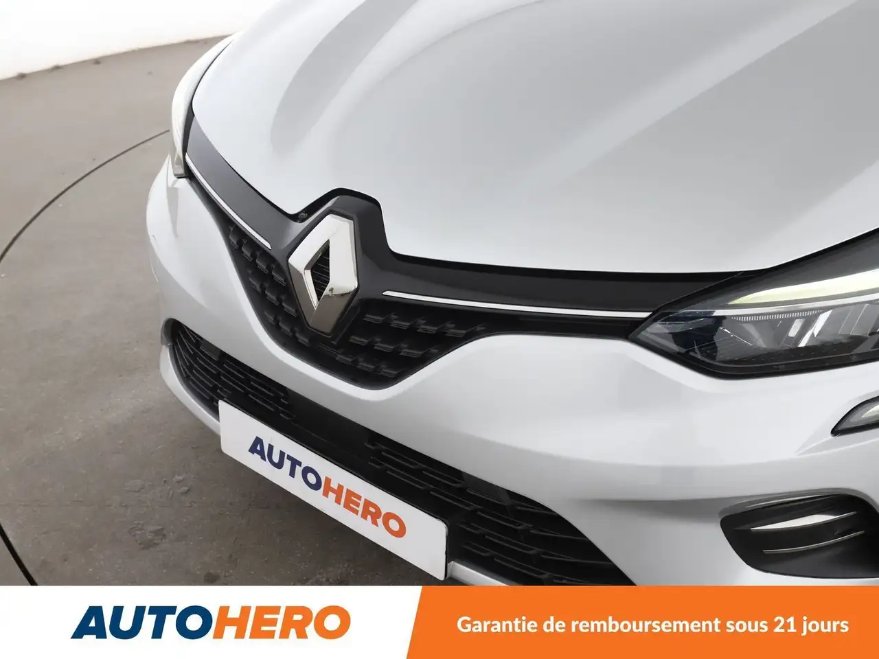 Renault Clio Citadine 5 portes — photo 30