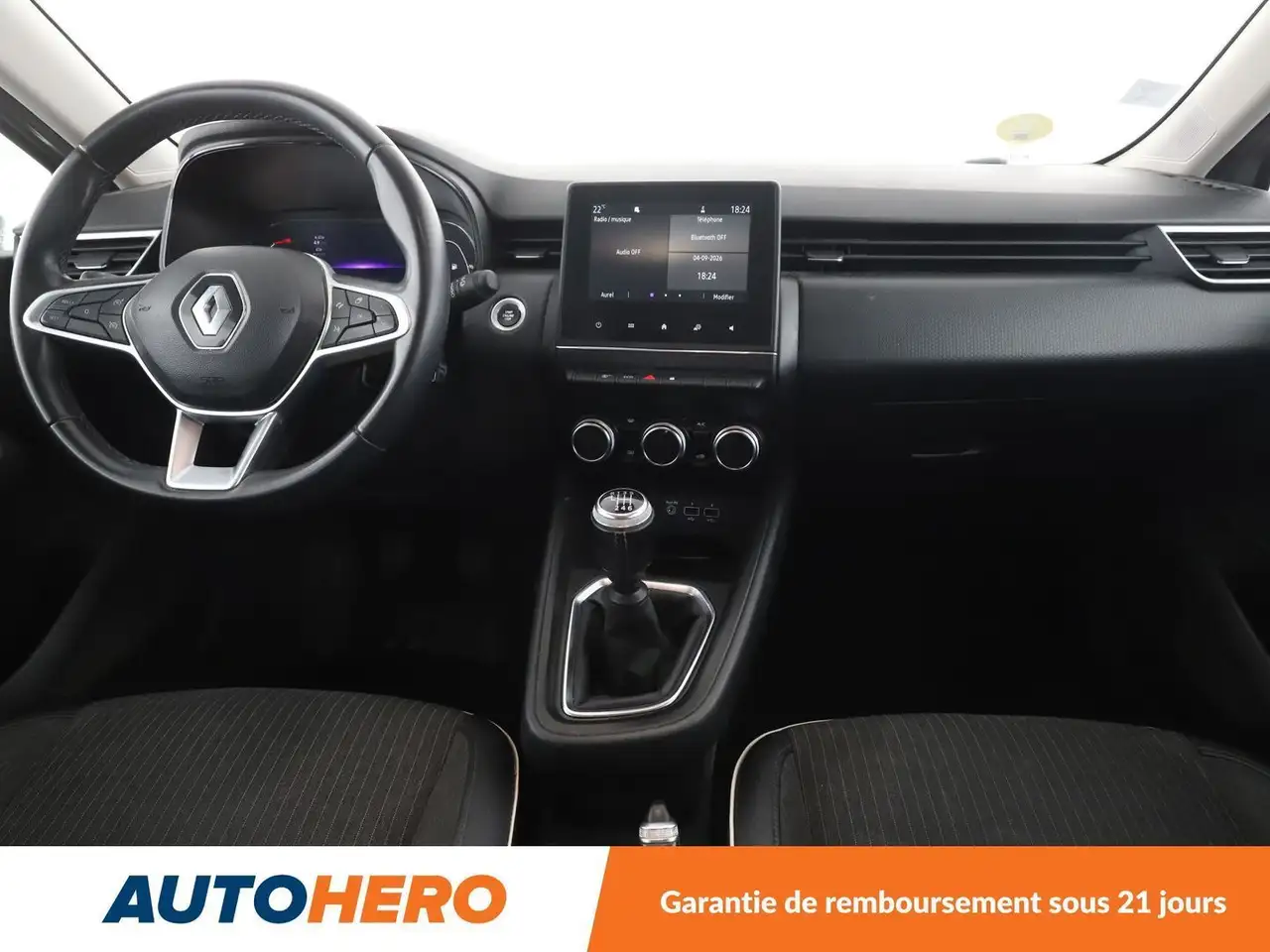 Renault Clio Citadine 5 portes — photo 12