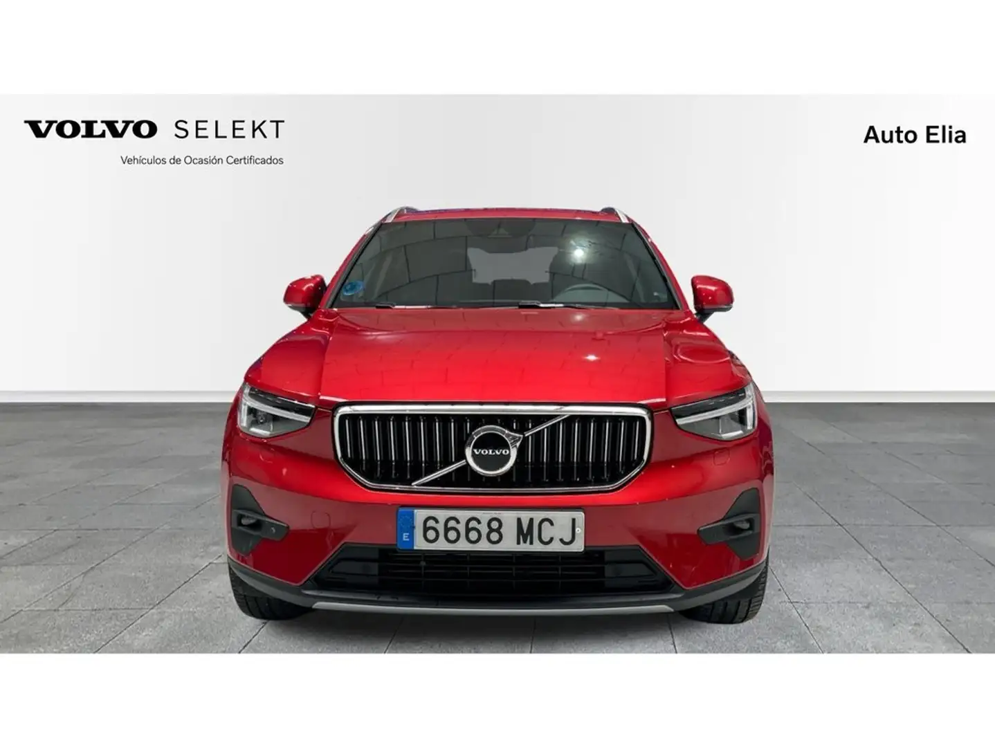 Volvo XC40 T4 Recharge Core Aut. Rojo - 2