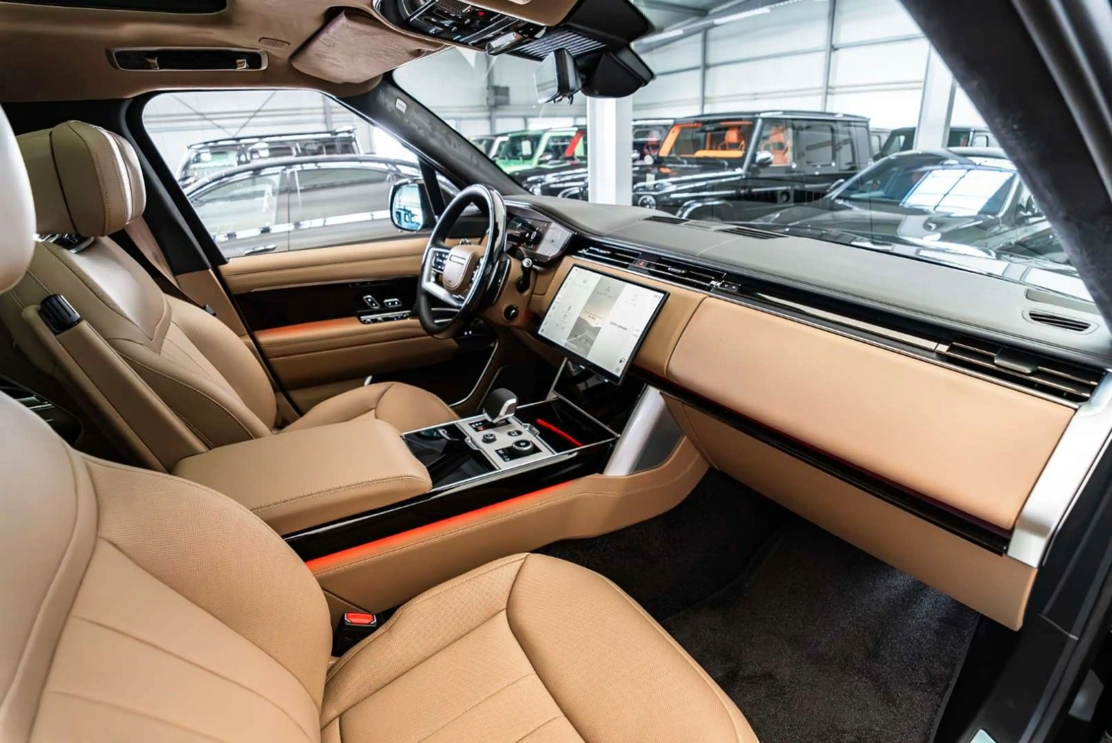 Land Rover Range Rover P540 LWB Autobiography / New MY 2027 — photo 14