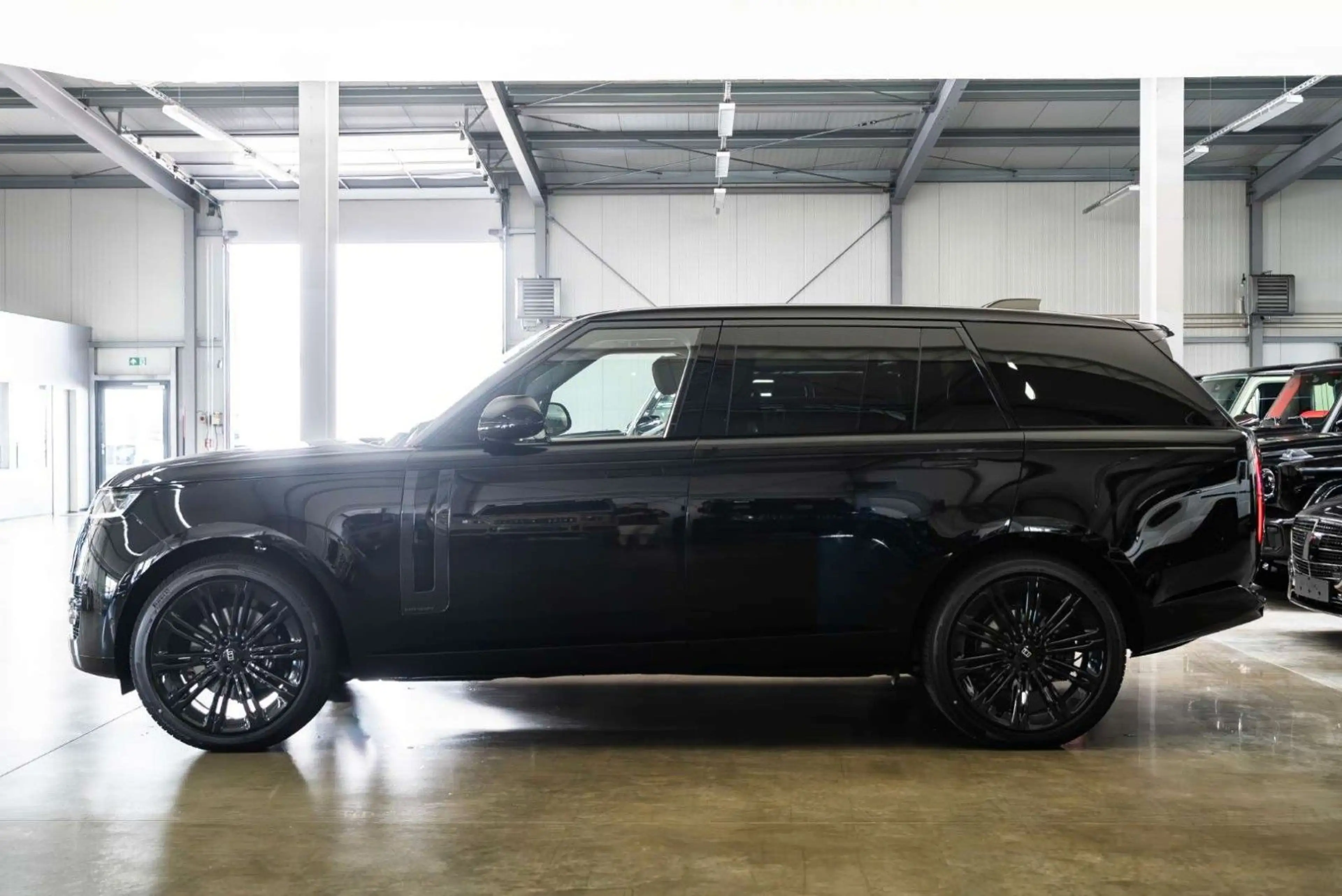 Land Rover Range Rover P540 LWB Autobiography / New MY 2027 — photo 7