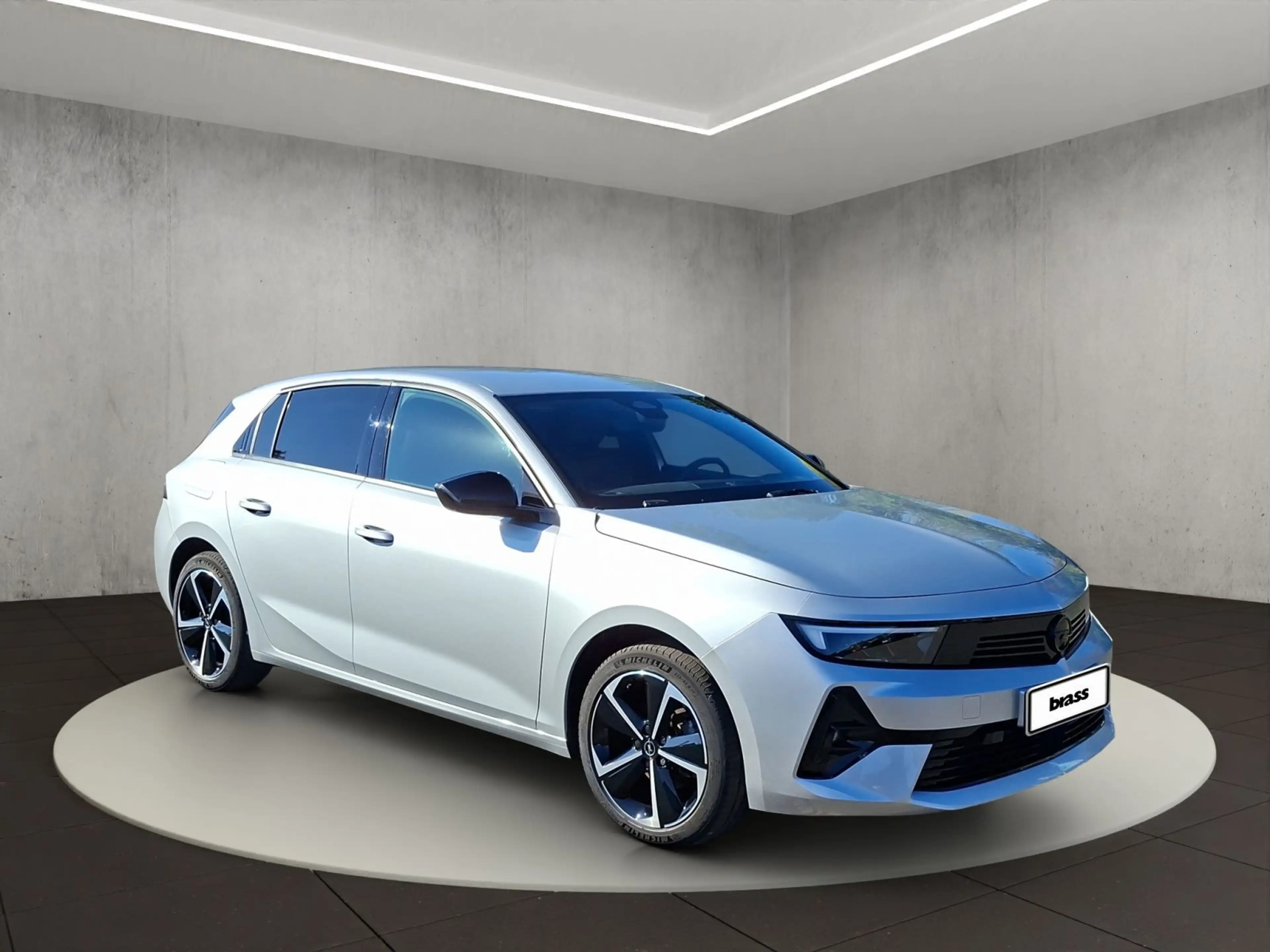 Opel Astra 1.2 Turbo GS — photo 7