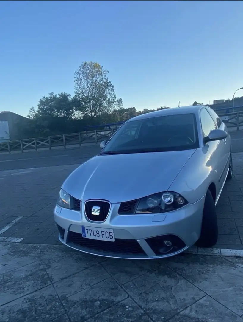 SEAT Ibiza 1.9 TDi FR 130 - 1