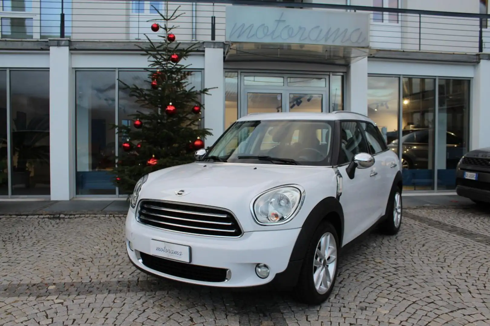 MINI One D Countryman Mini Business " neopatentati " Blanc - 1