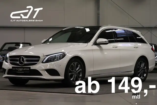 Mercedes-Benz C 200 T-Modell Ambiente / Carplay / RFK / PANO